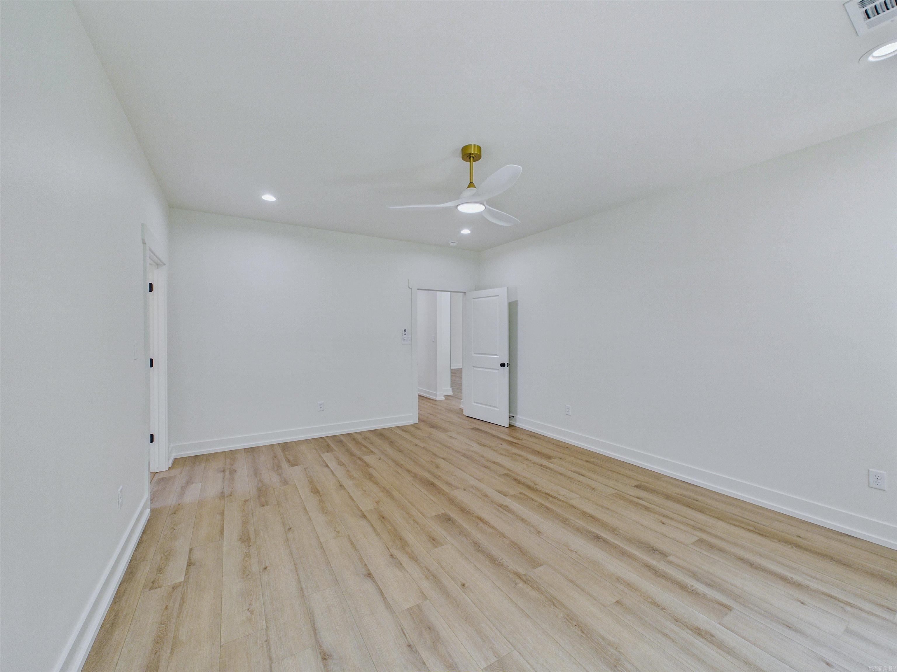 137 Coby Lane Property Photo 23