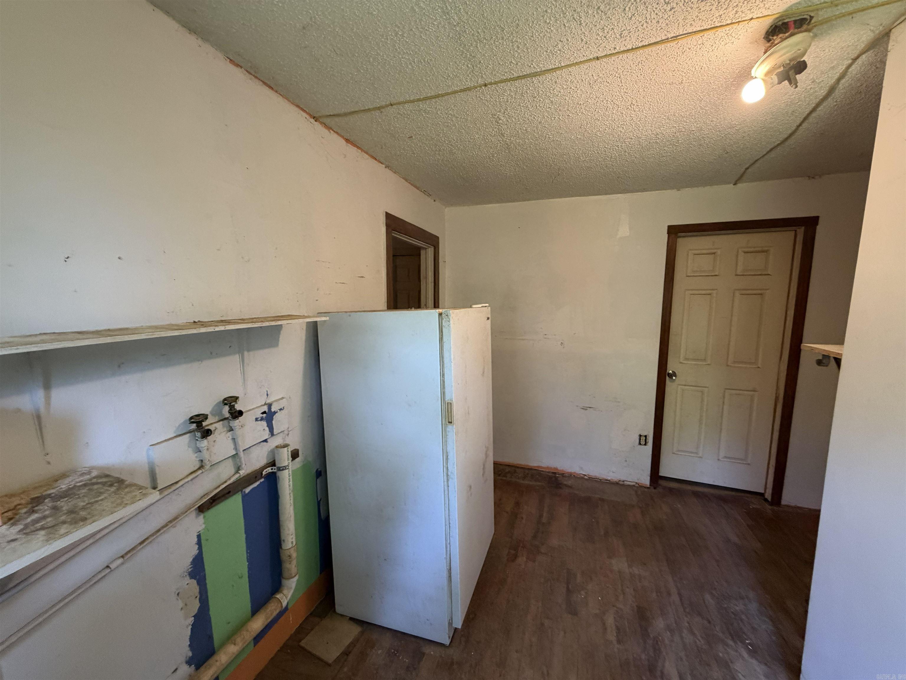 220 Polk Road 18 Property Photo 13