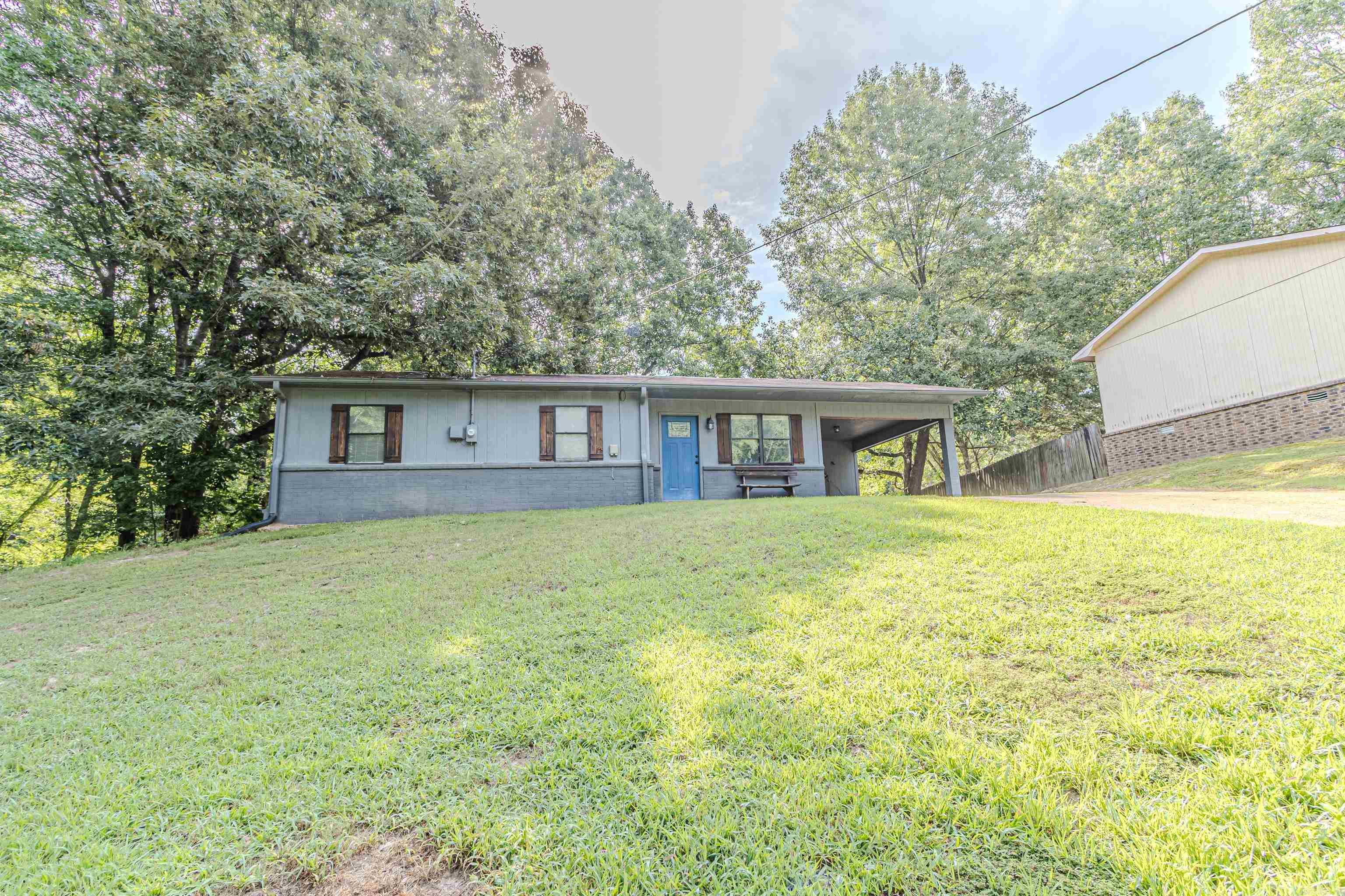 505 Brentwood Property Photo 1