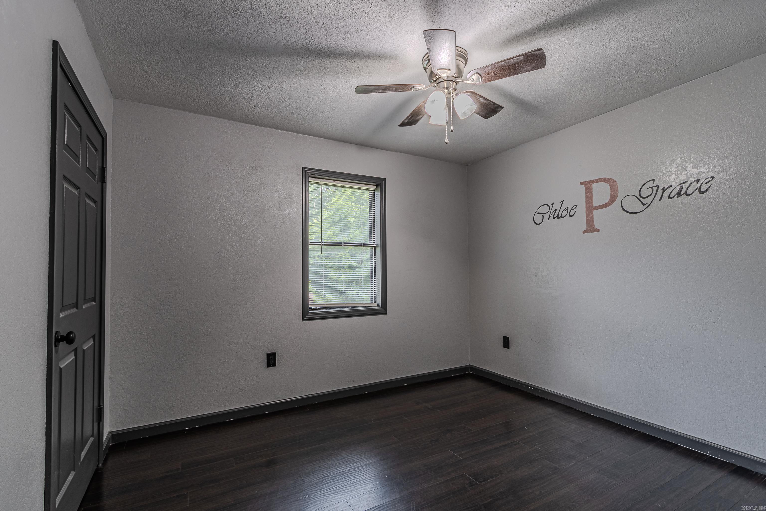 505 Brentwood Property Photo 11