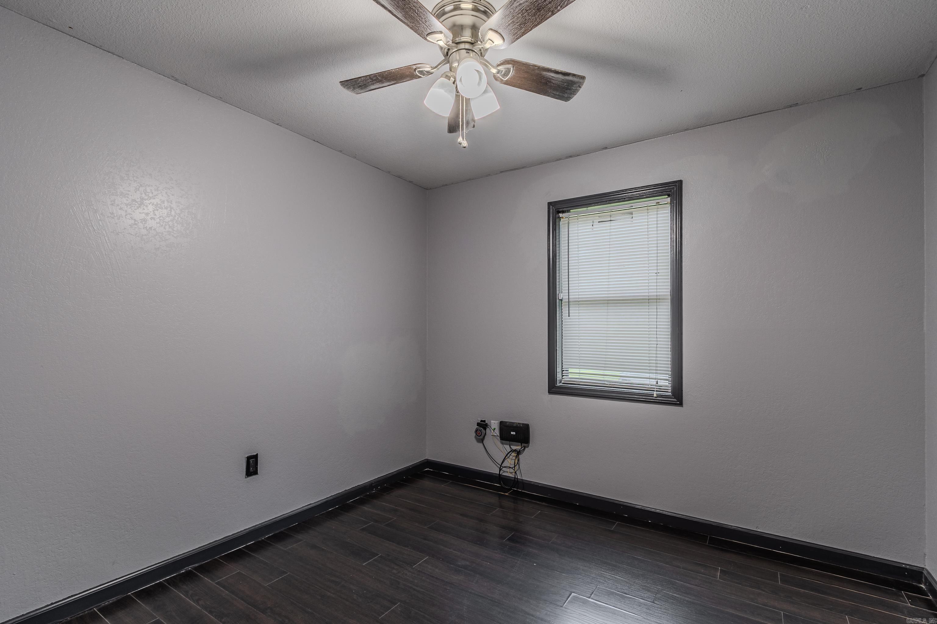 505 Brentwood Property Photo 12