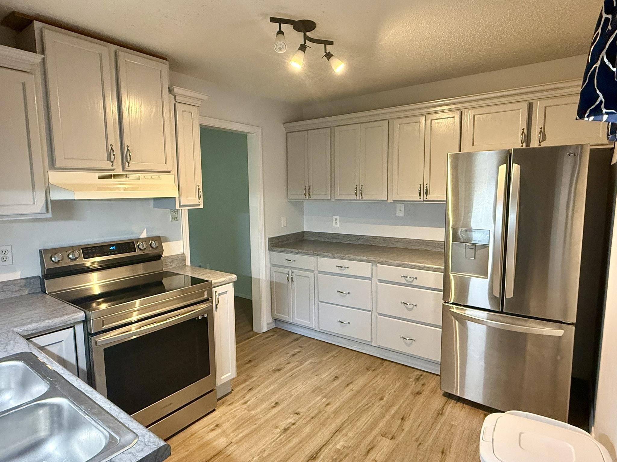 1 E Ute Circle Property Photo 5