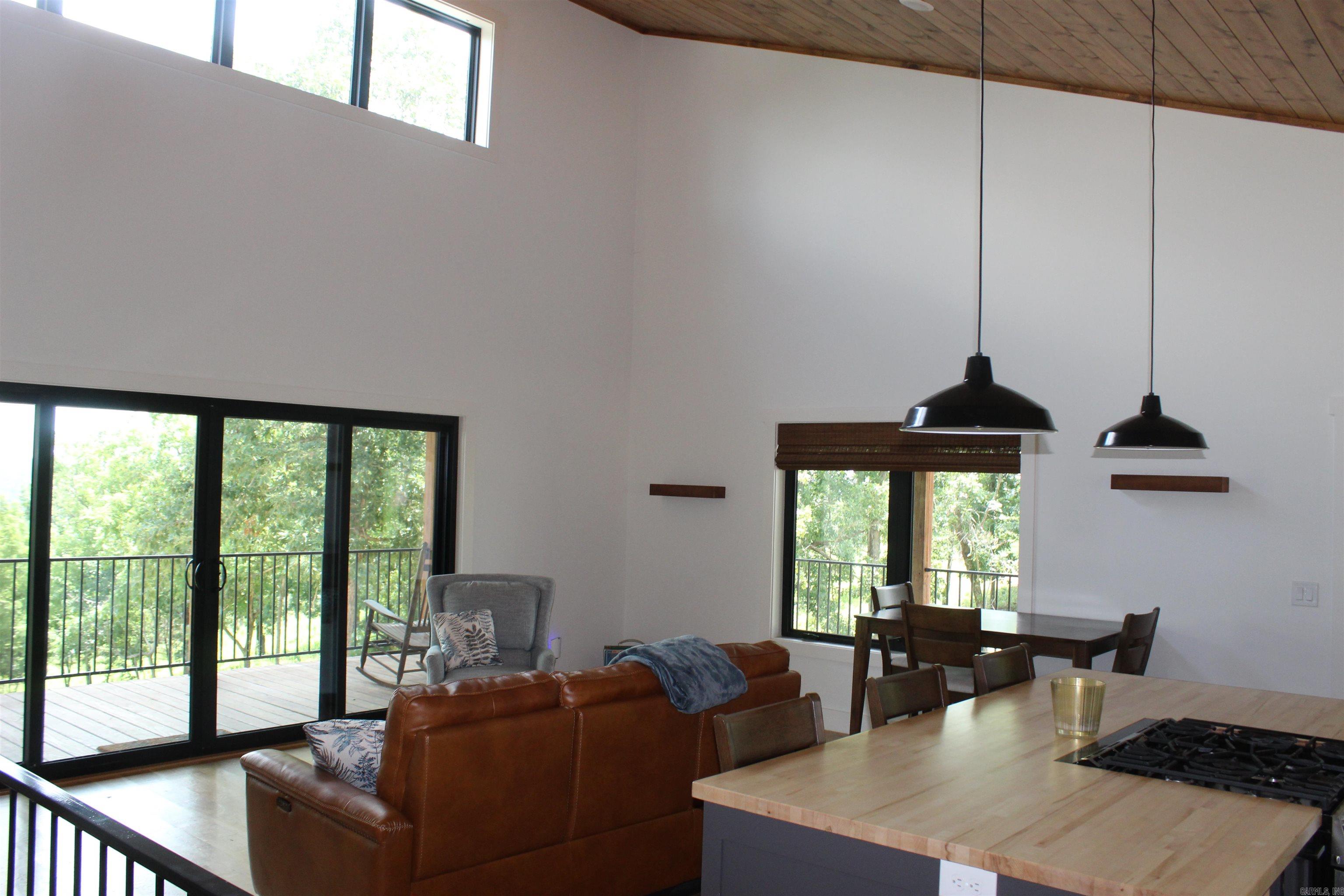 918 Bowith Hollow Property Photo 9
