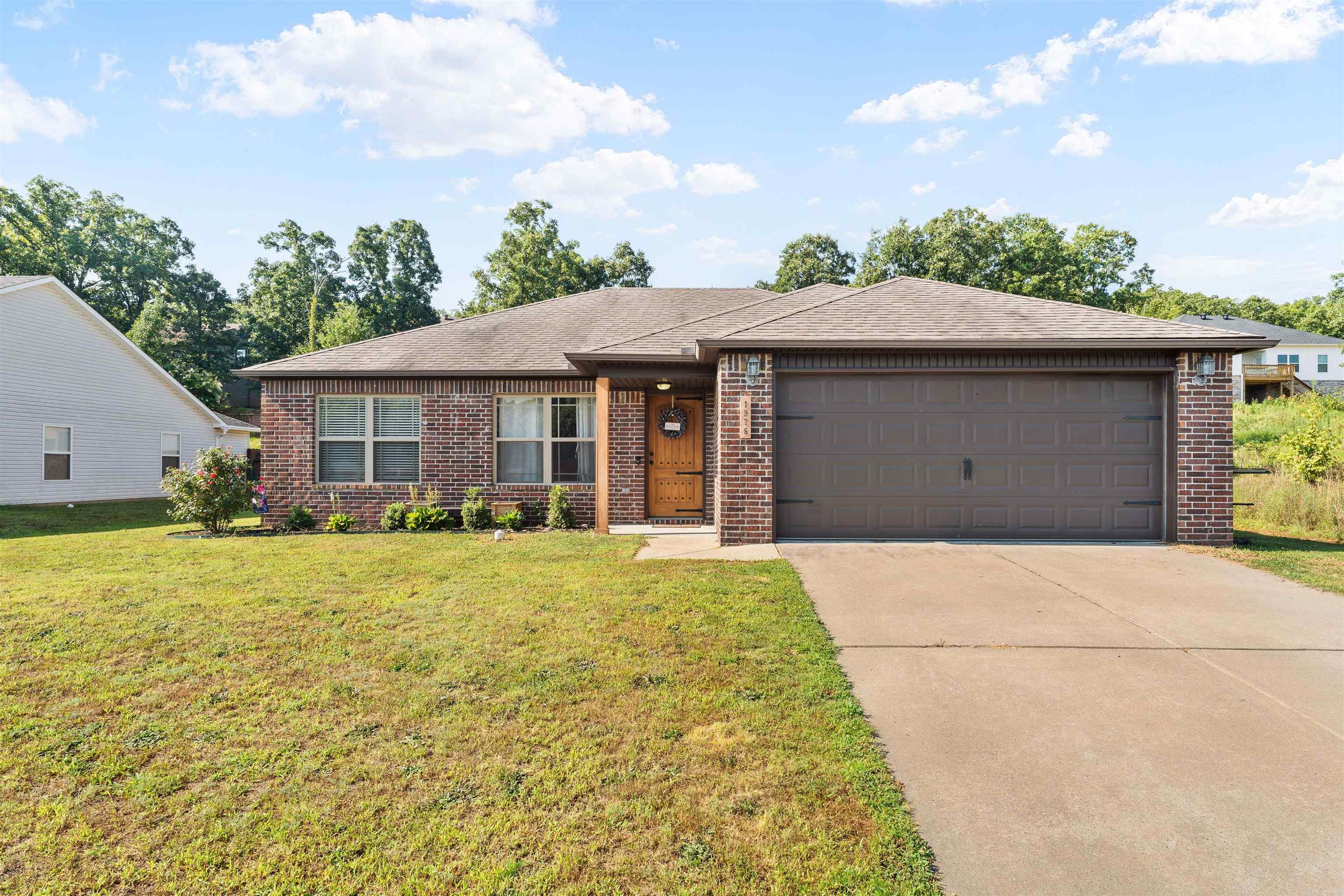 1975 Shadow Ridge Road Property Photo 1