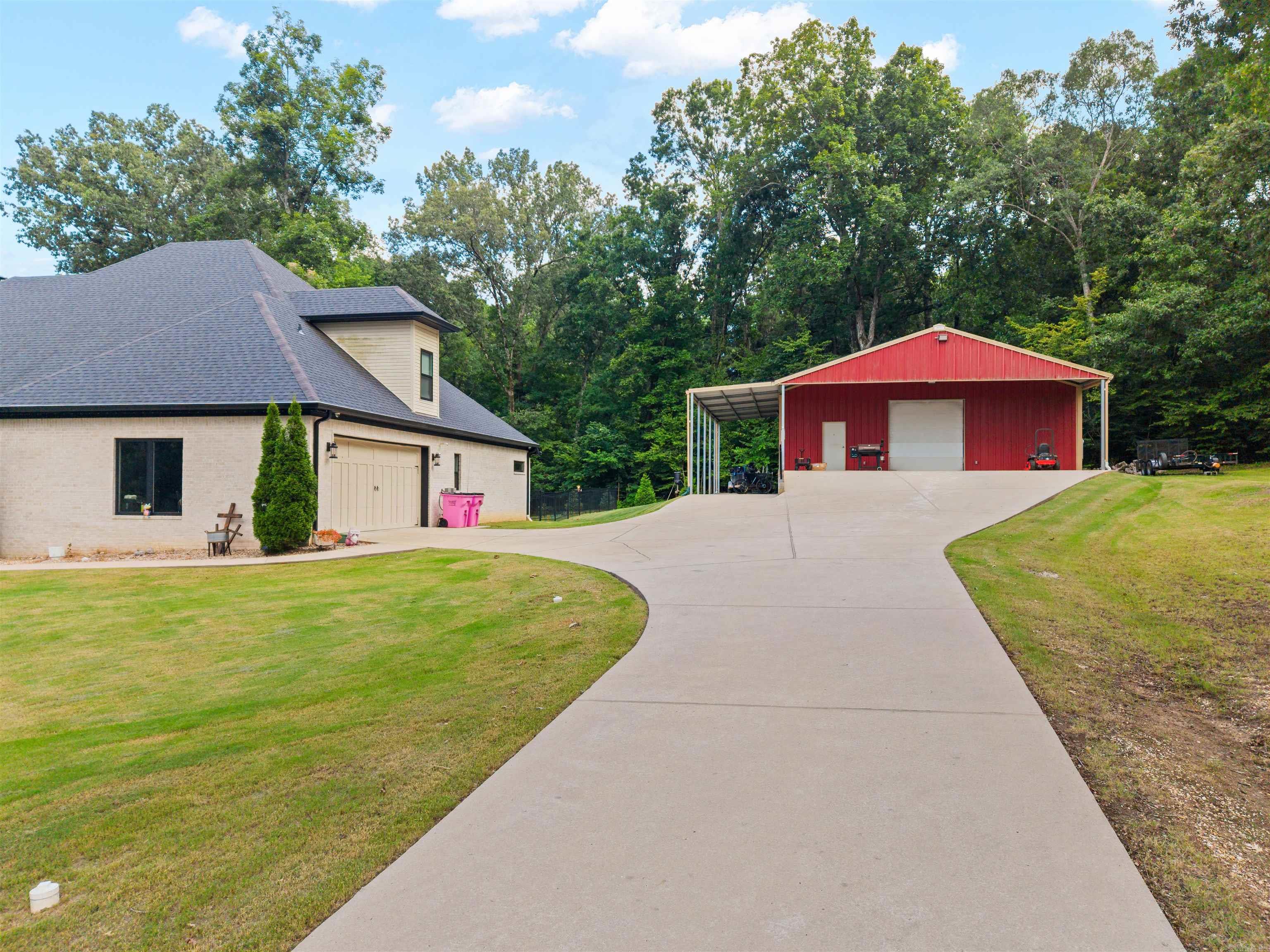 4241 Brody Crossing Property Photo 2