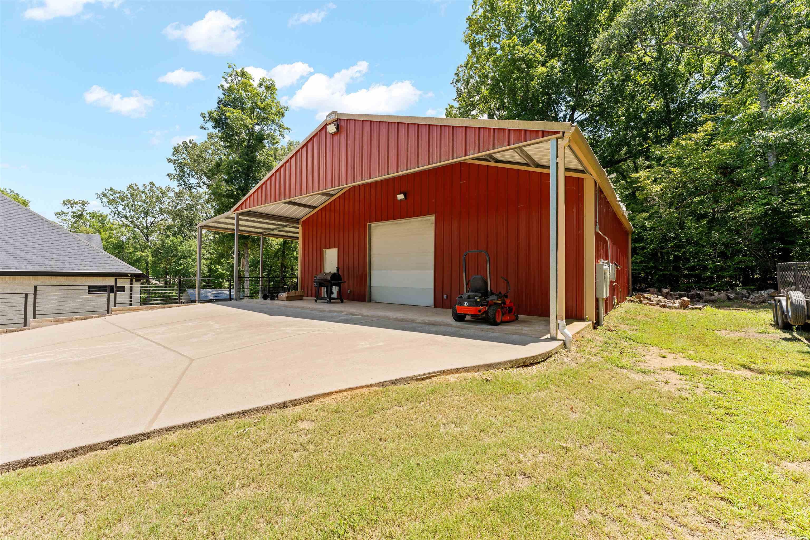 4241 Brody Crossing Property Photo 40
