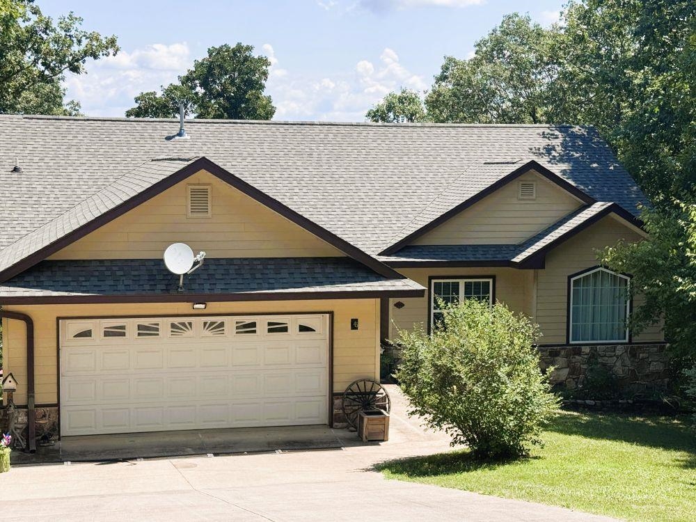 45 Chesapeake Drive Property Photo 2