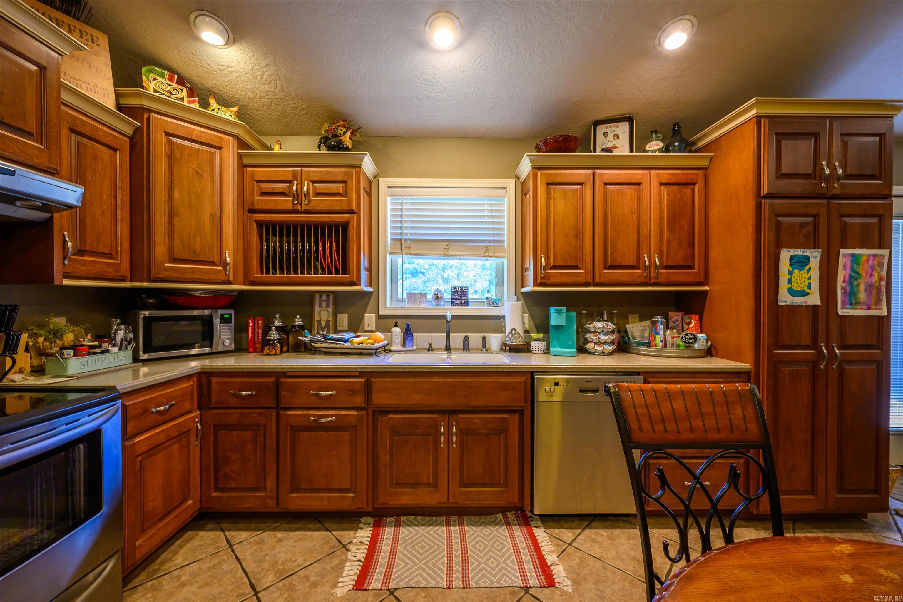 5 Jacob Lane Property Photo 13