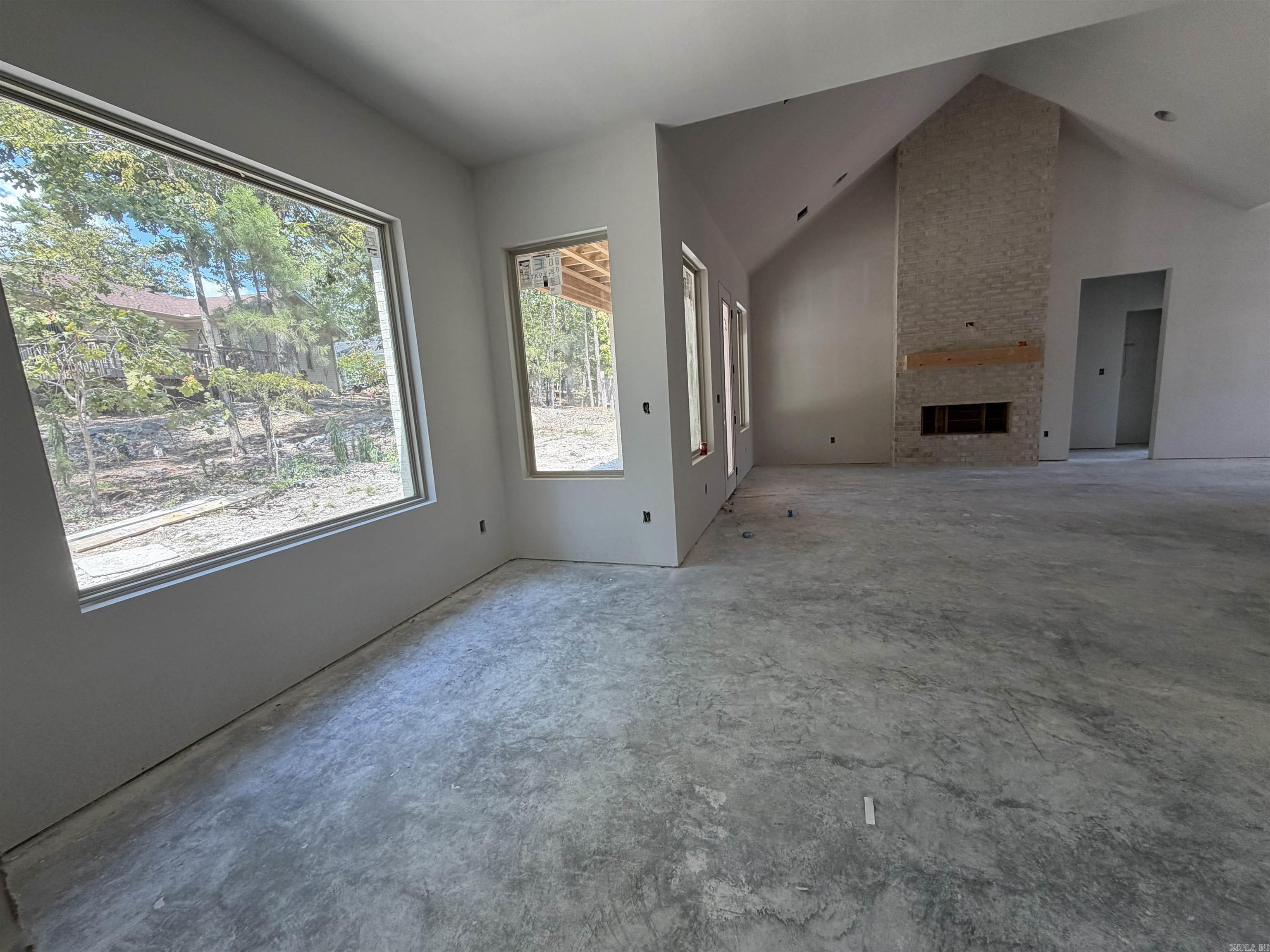 12 Magnifico Lane Property Photo 8