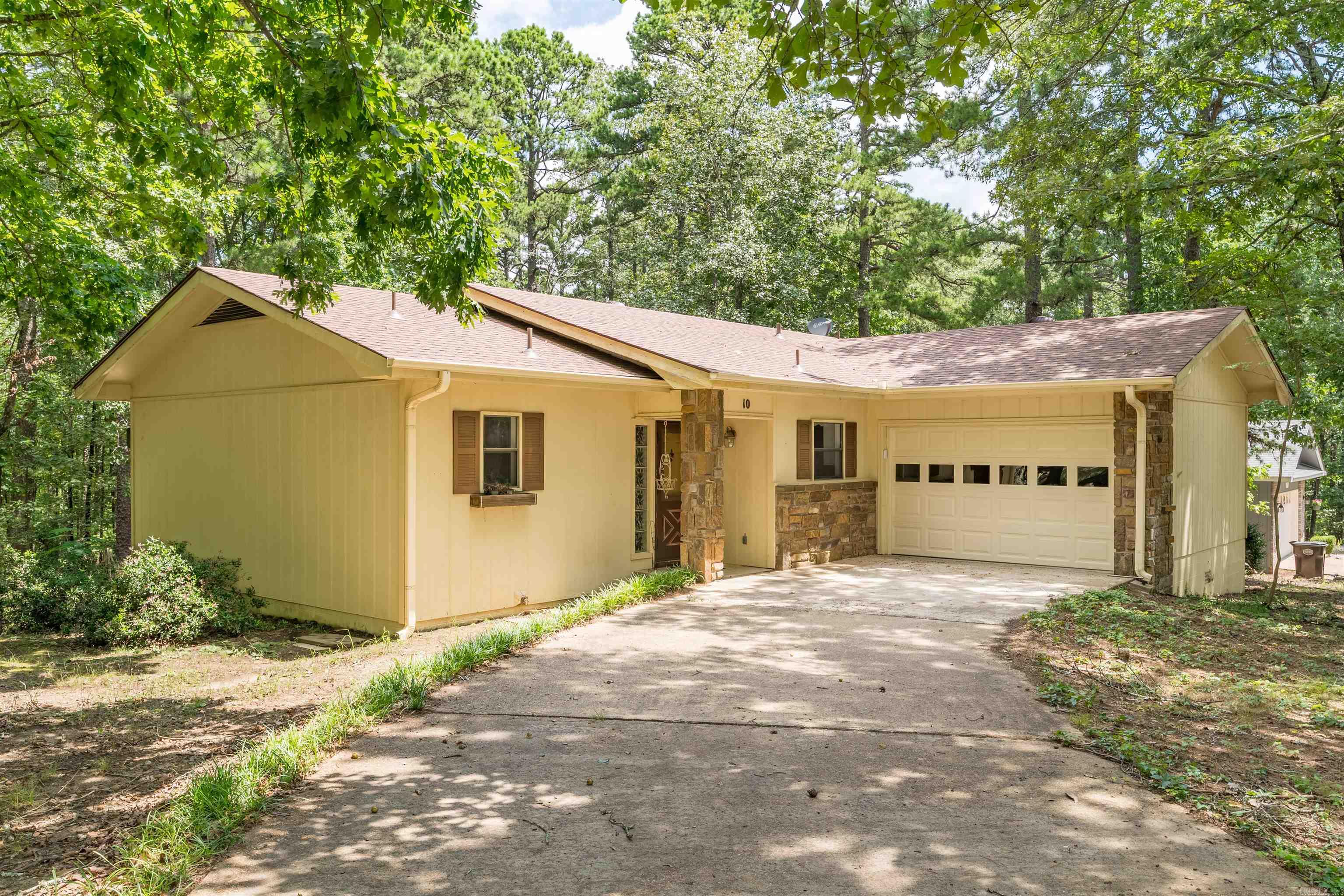 10 Totana Place Property Photo 4