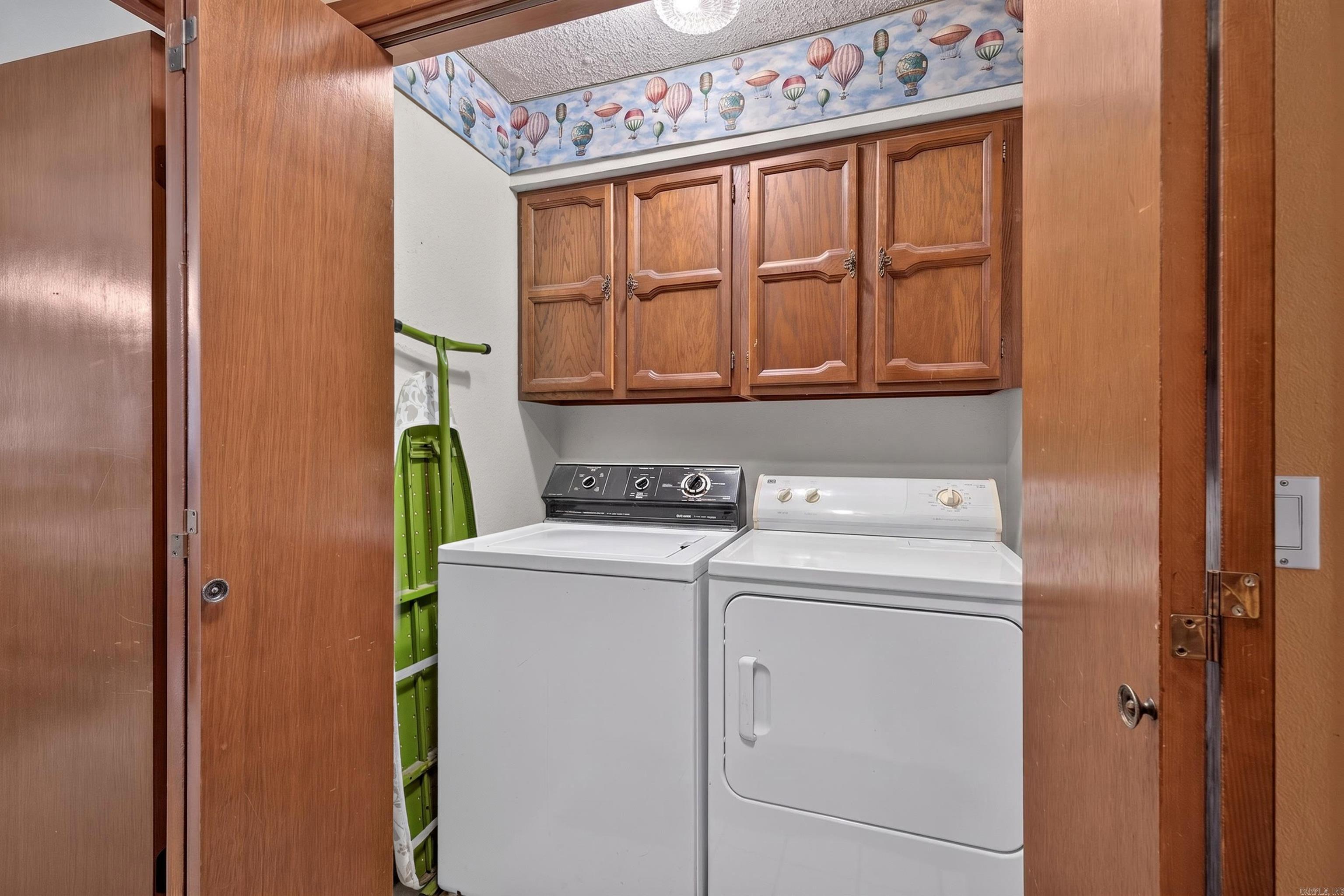 5 Ona Circle Property Photo 16