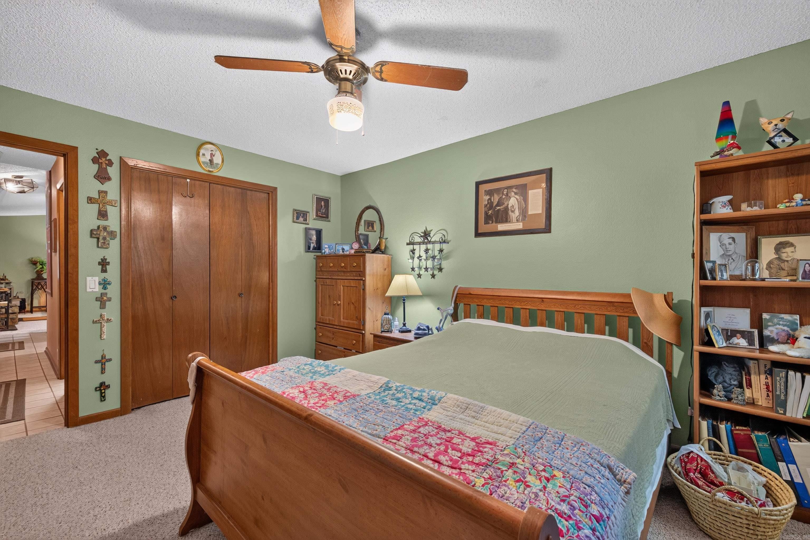 5 Ona Circle Property Photo 18