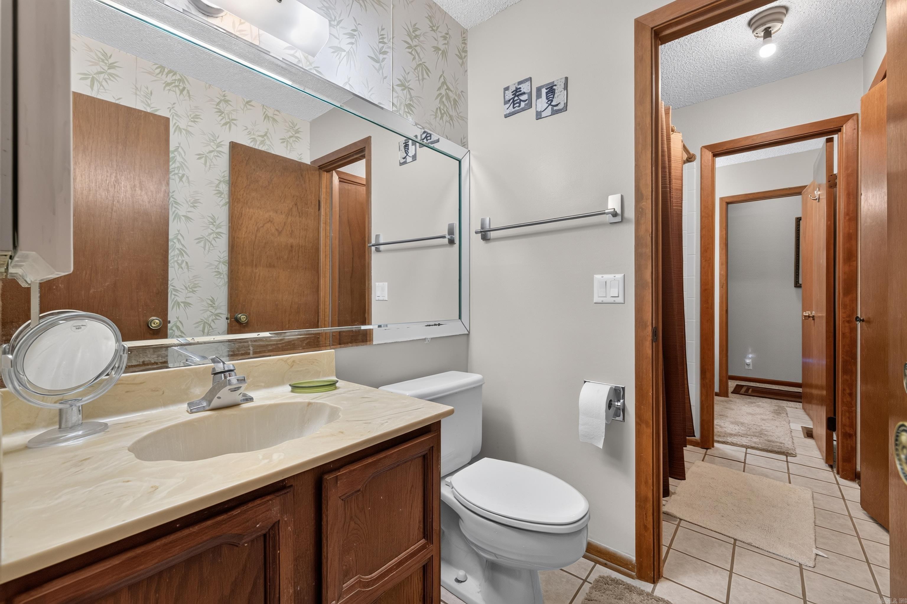 5 Ona Circle Property Photo 20