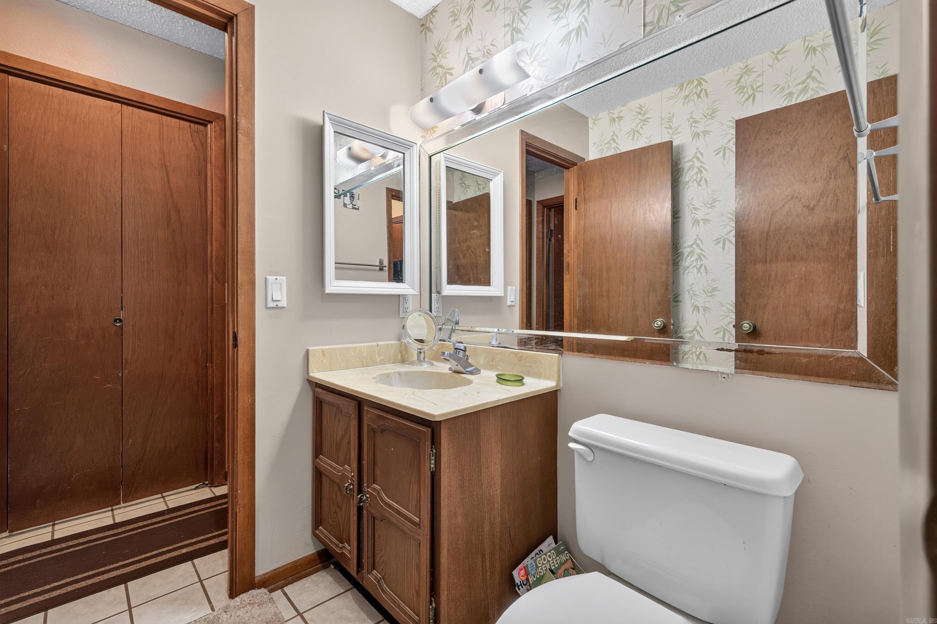 5 Ona Circle Property Photo 21