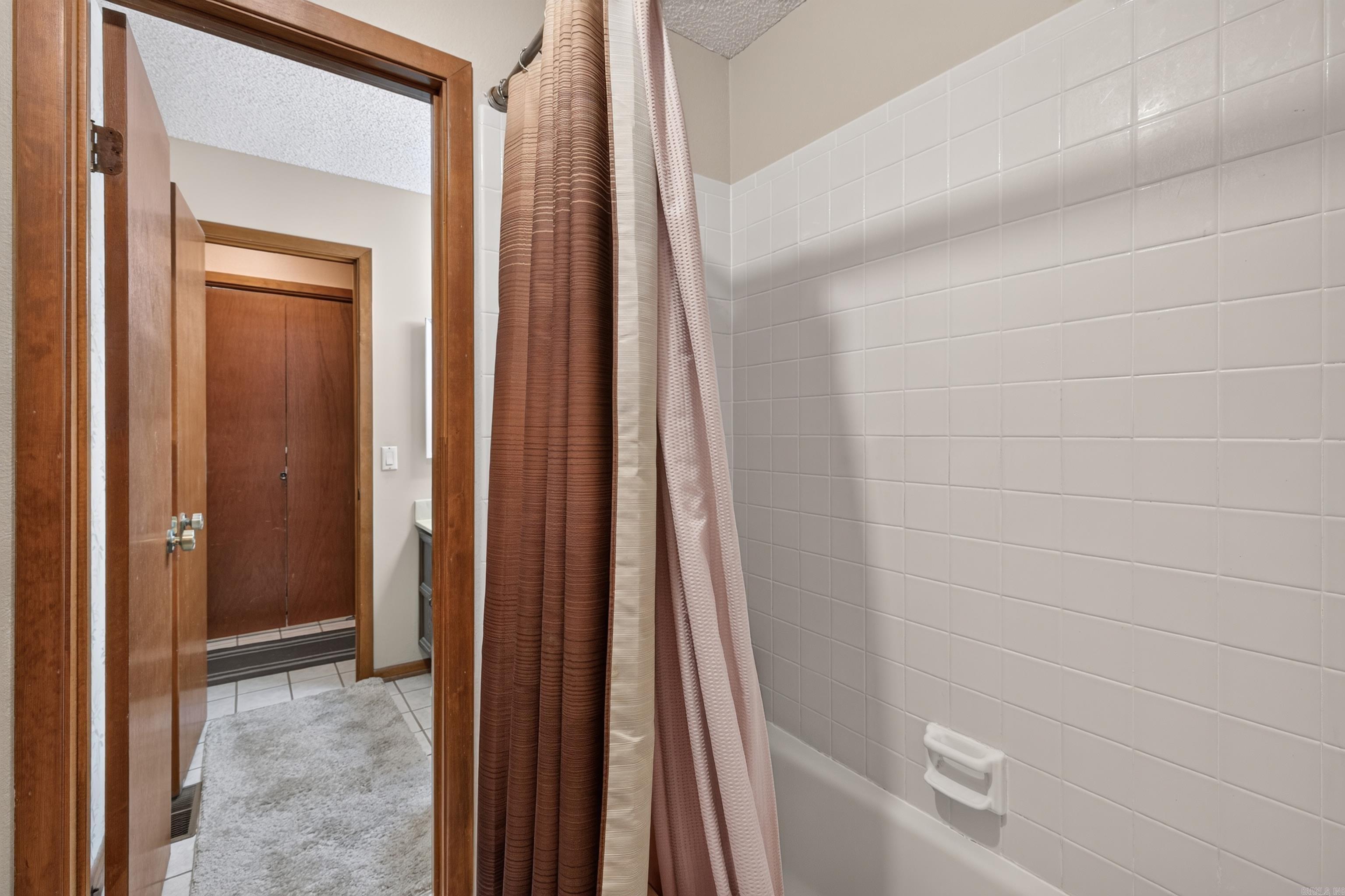 5 Ona Circle Property Photo 22