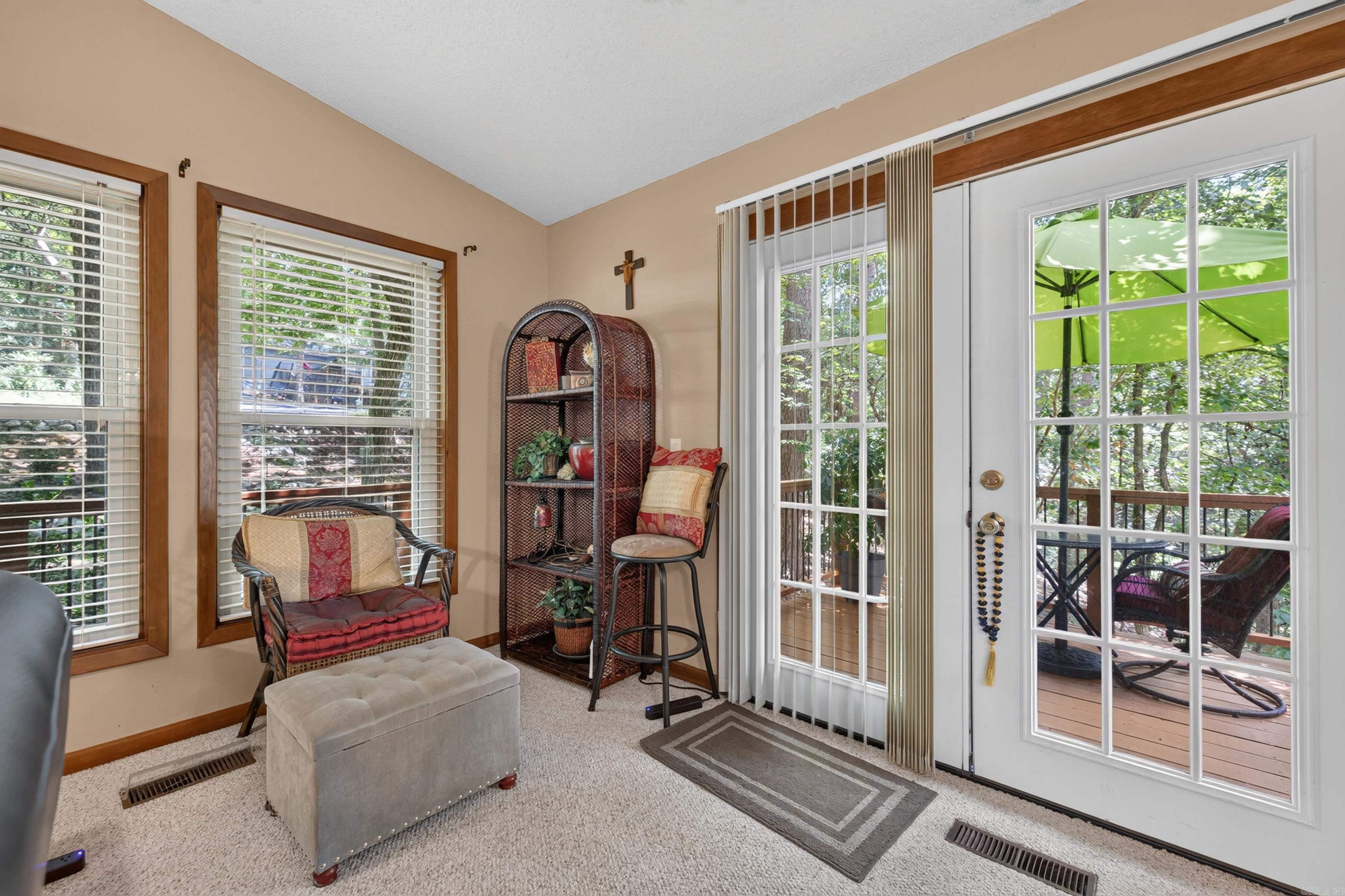 5 Ona Circle Property Photo 31