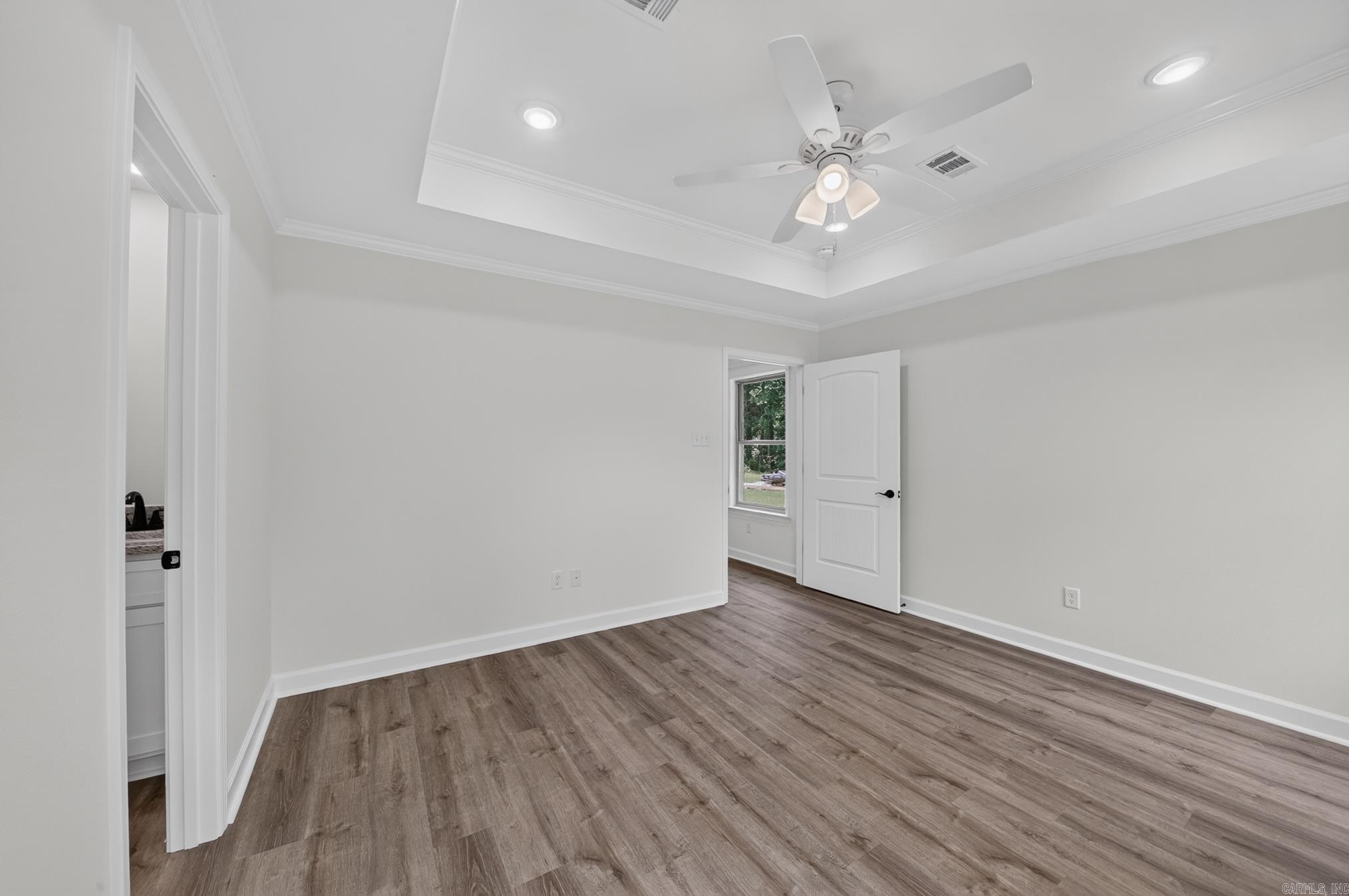 38 Shamsie Drive Property Photo 28