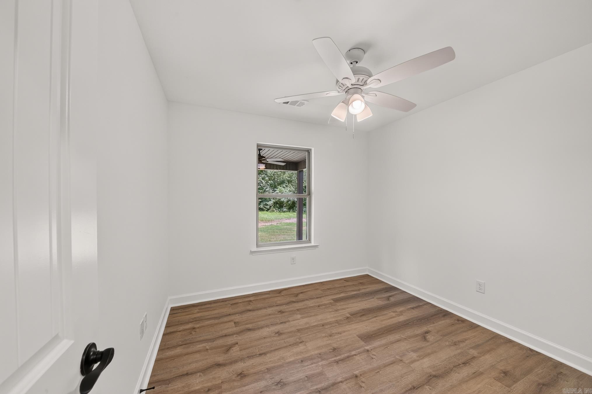 38 Shamsie Drive Property Photo 35