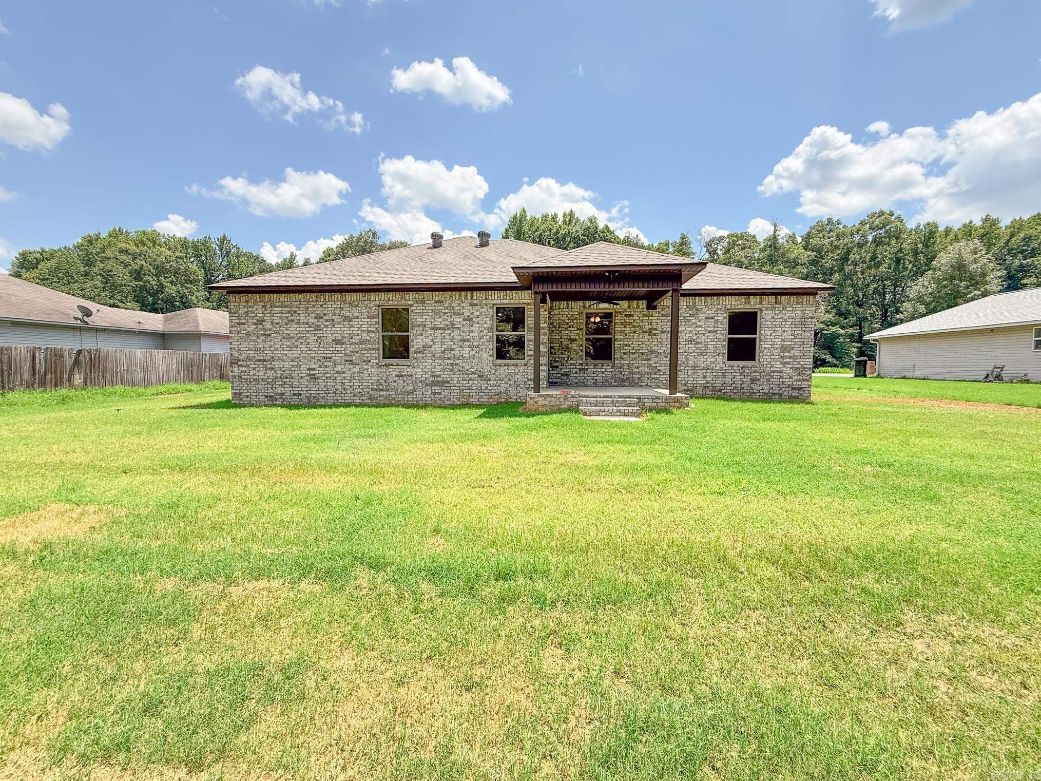 38 Shamsie Drive Property Photo 45
