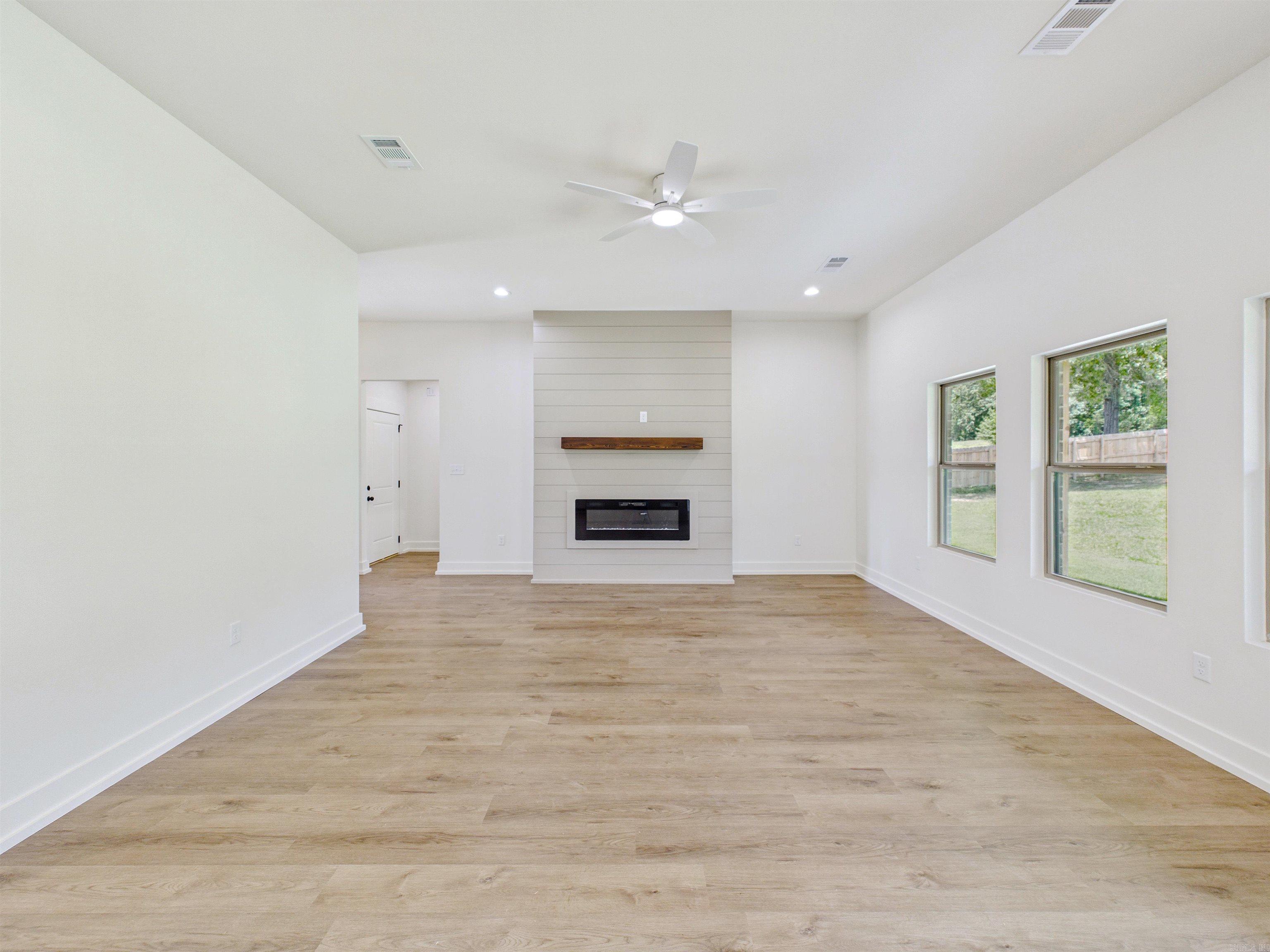 41 Ridge View Street Property Photo 10