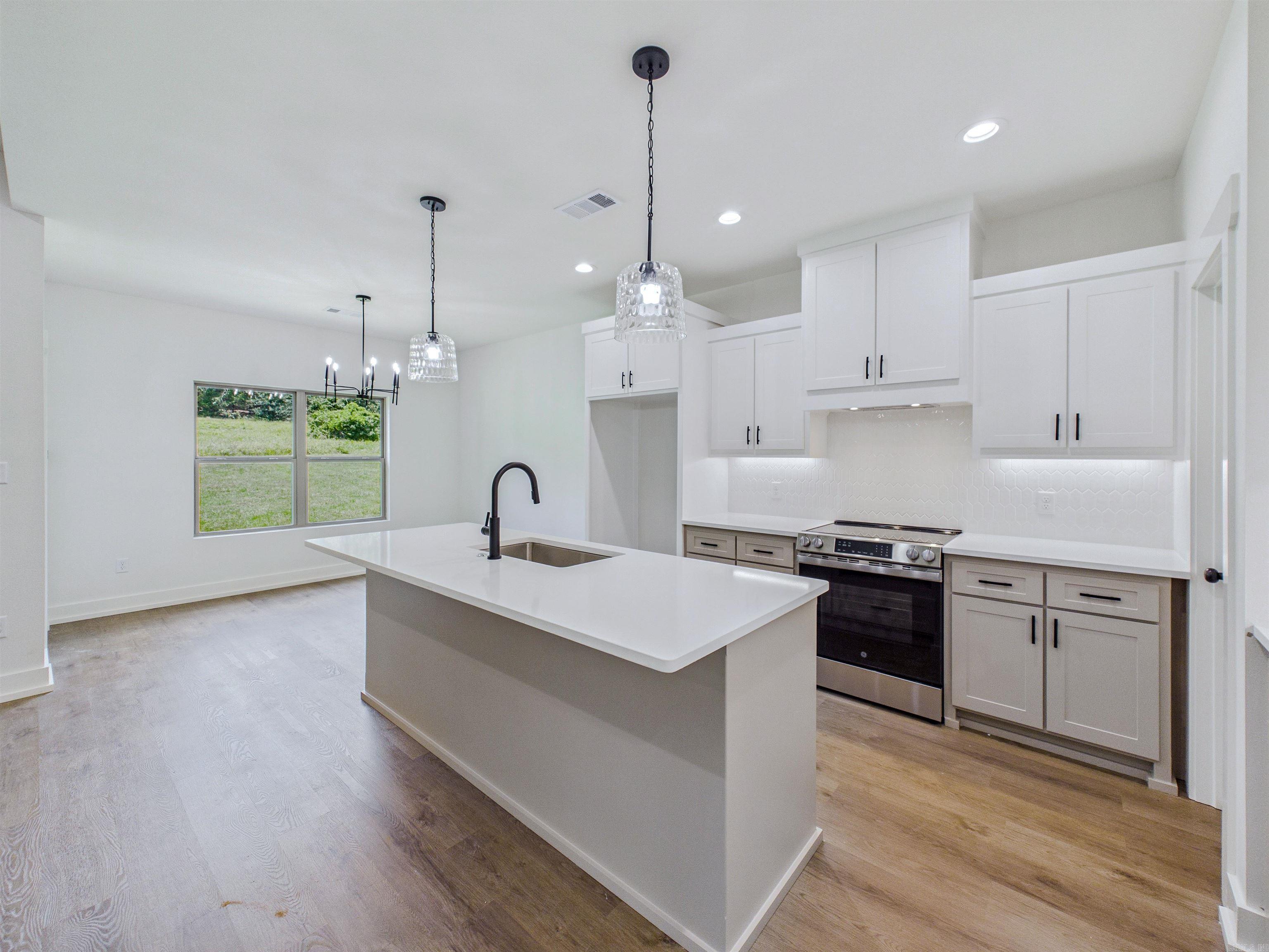 41 Ridge View Street Property Photo 16