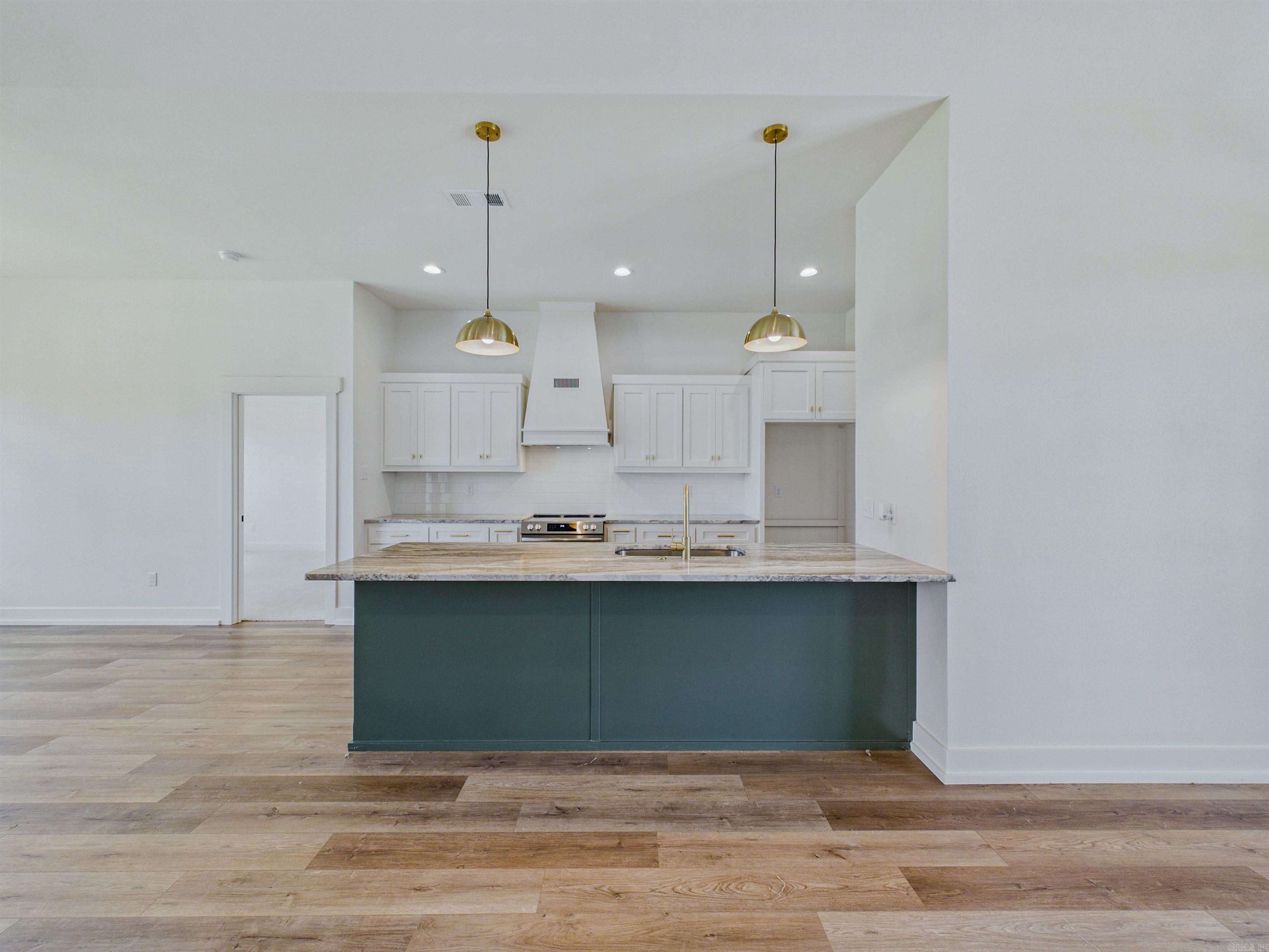 4 Evening Star Cove Property Photo 18