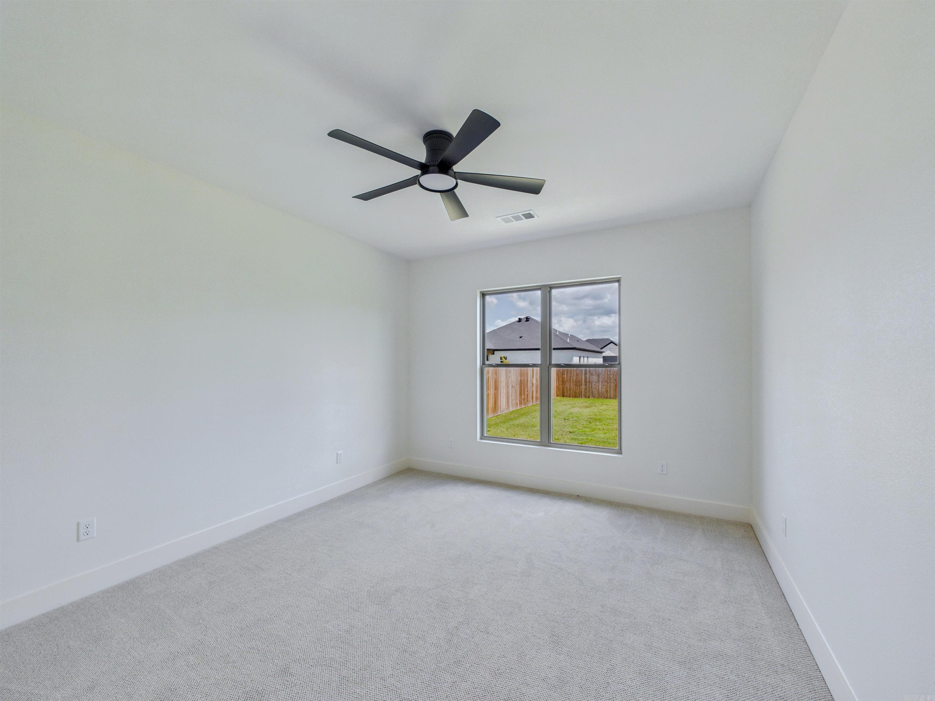 4 Evening Star Cove Property Photo 26