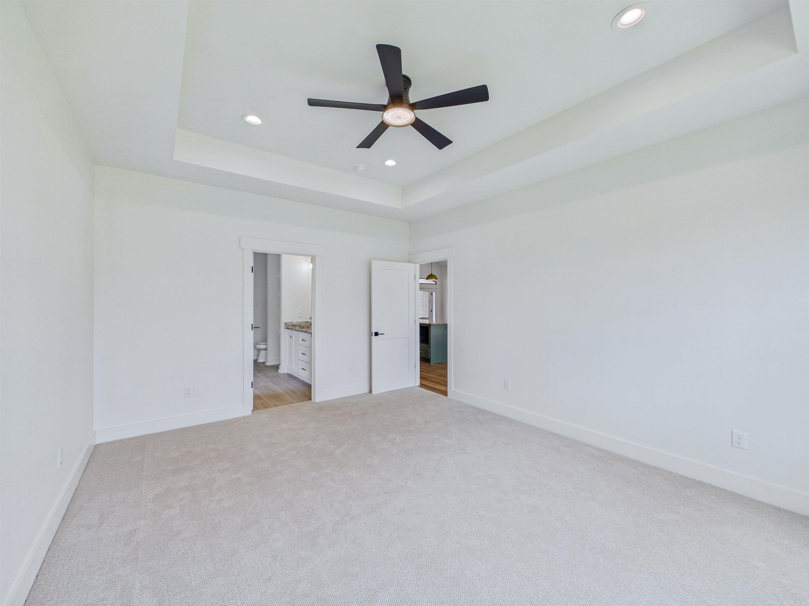 4 Evening Star Cove Property Photo 29