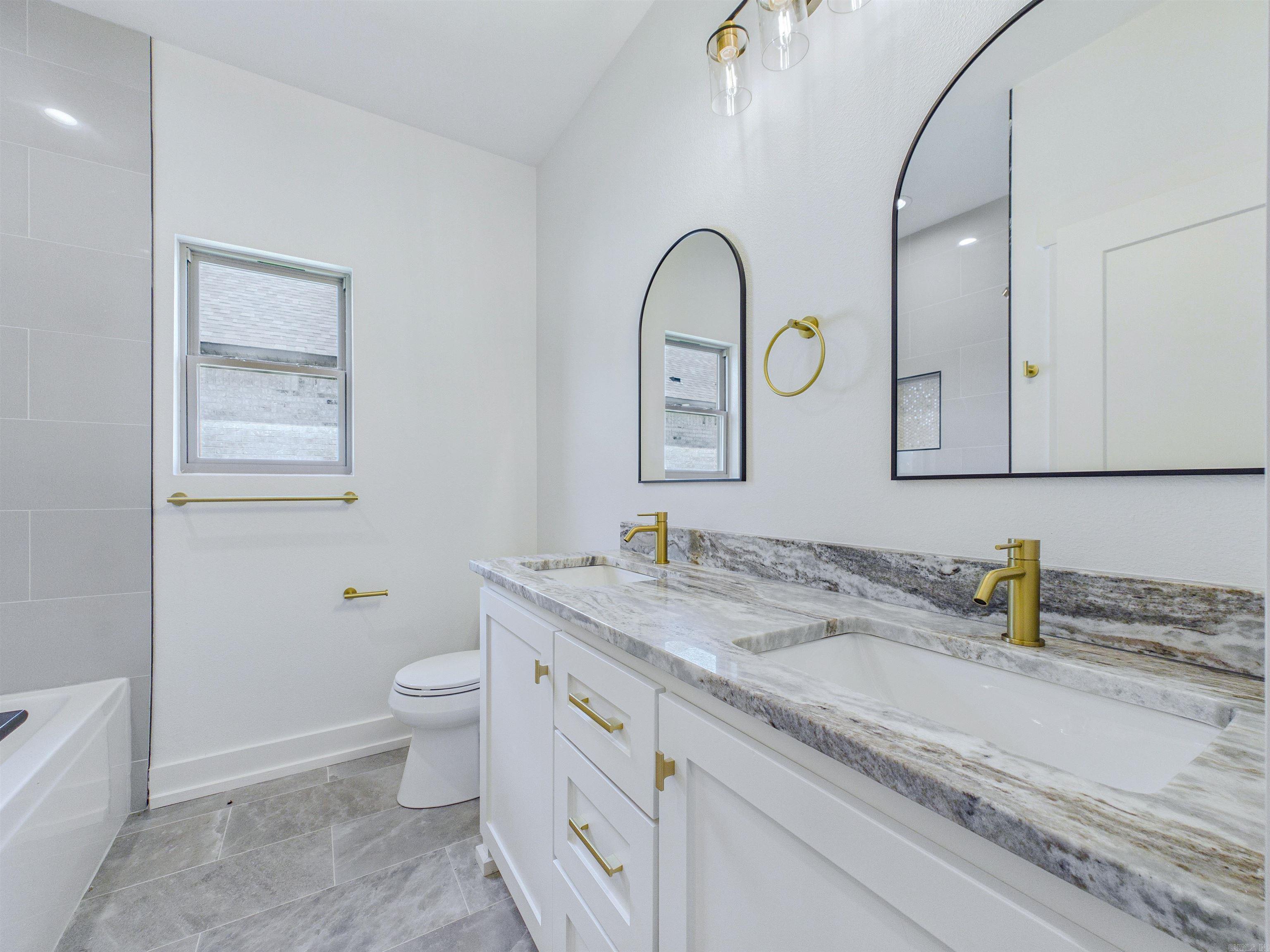 4 Evening Star Cove Property Photo 35