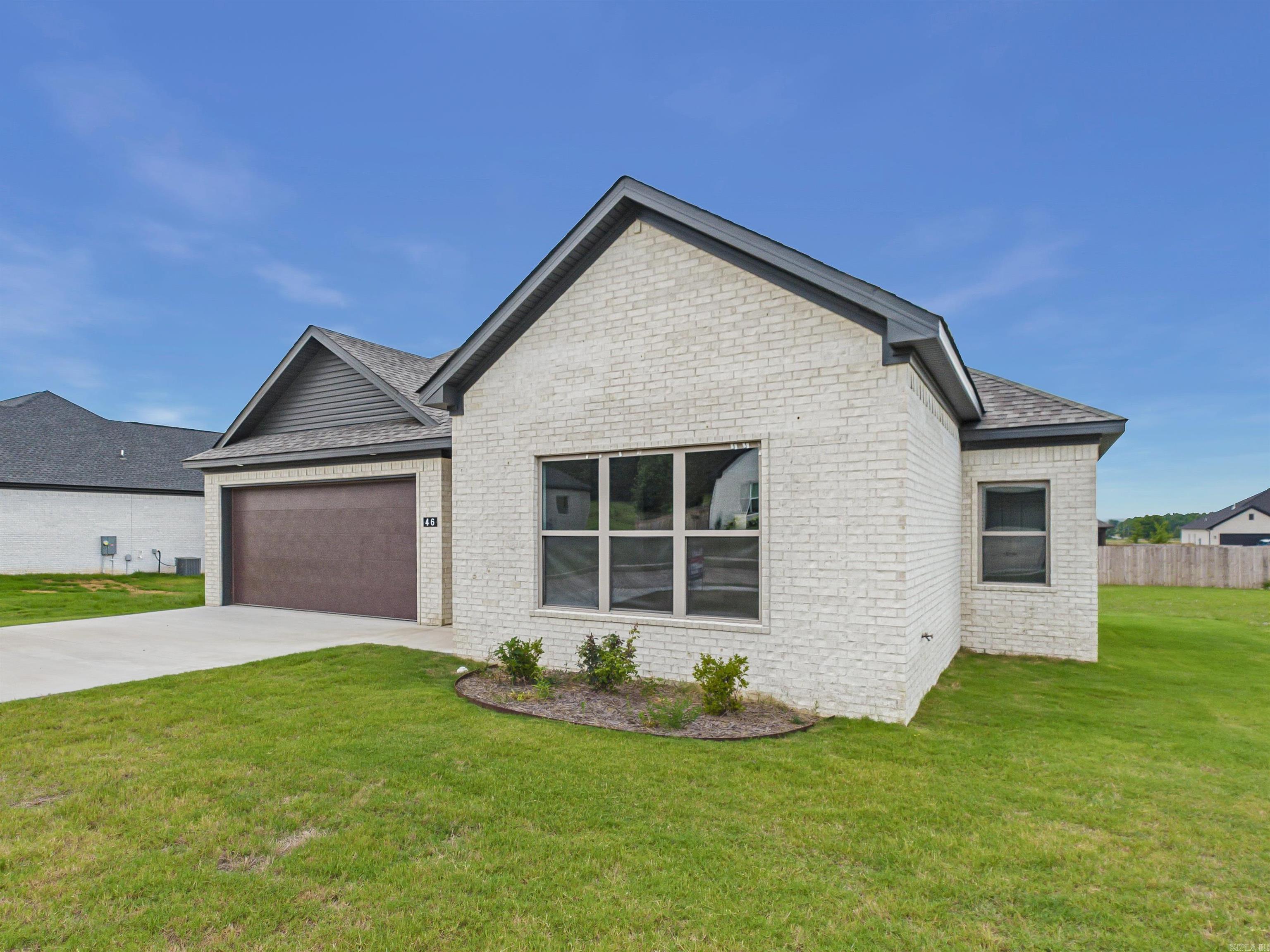 46 Ridge View Street Property Photo 4