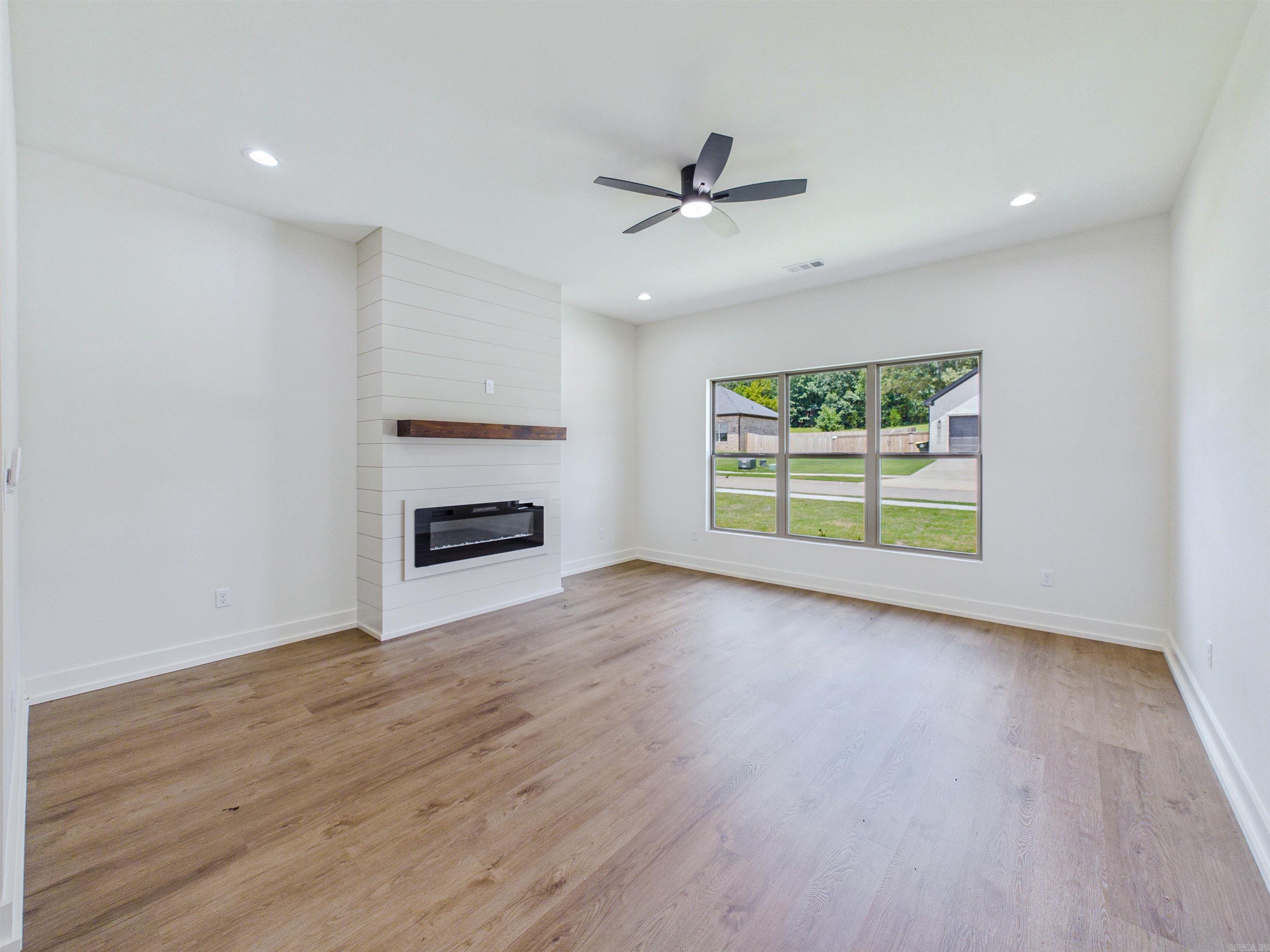 46 Ridge View Street Property Photo 8