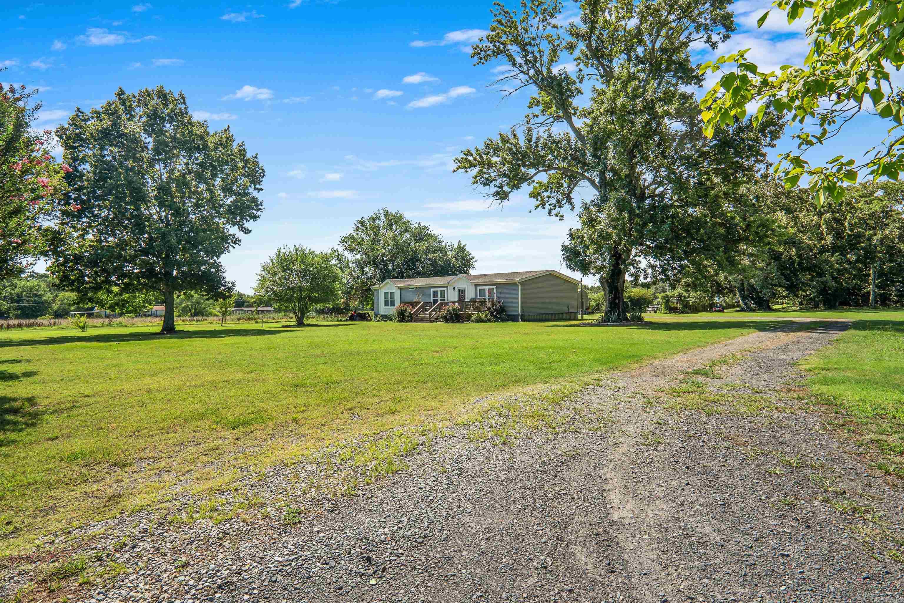 607 Allison Road Property Photo 4