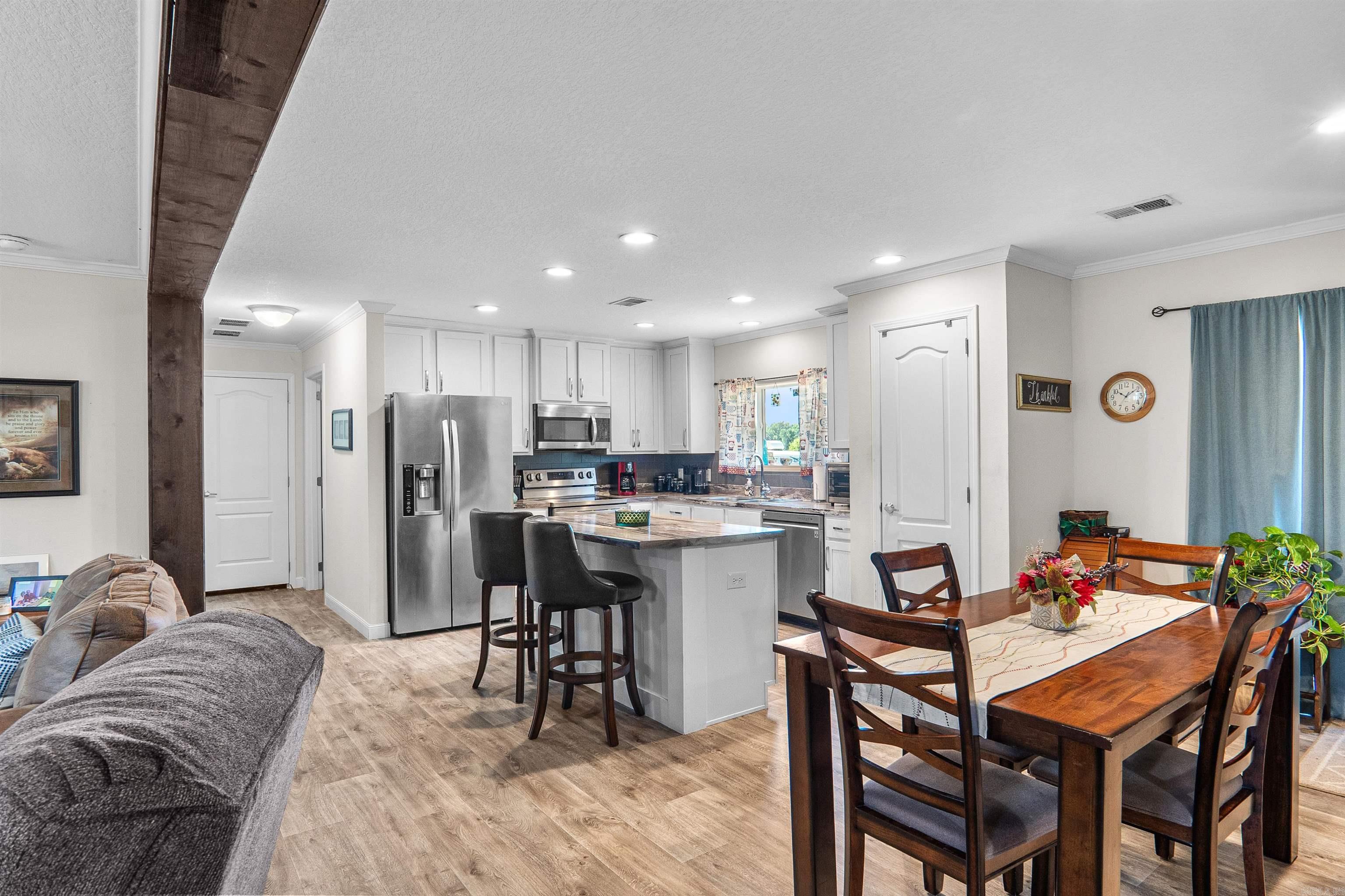 607 Allison Road Property Photo 13