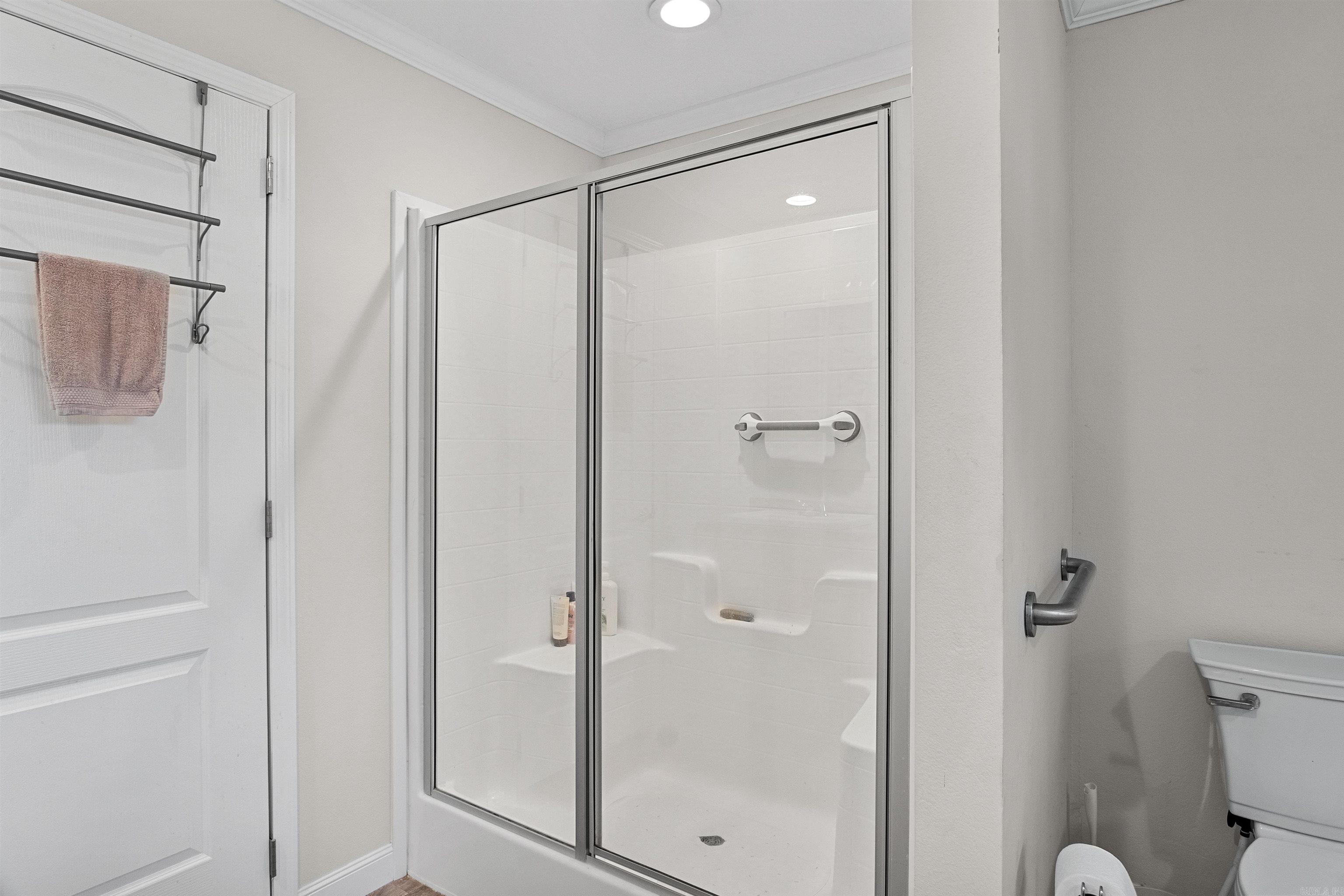 607 Allison Road Property Photo 21