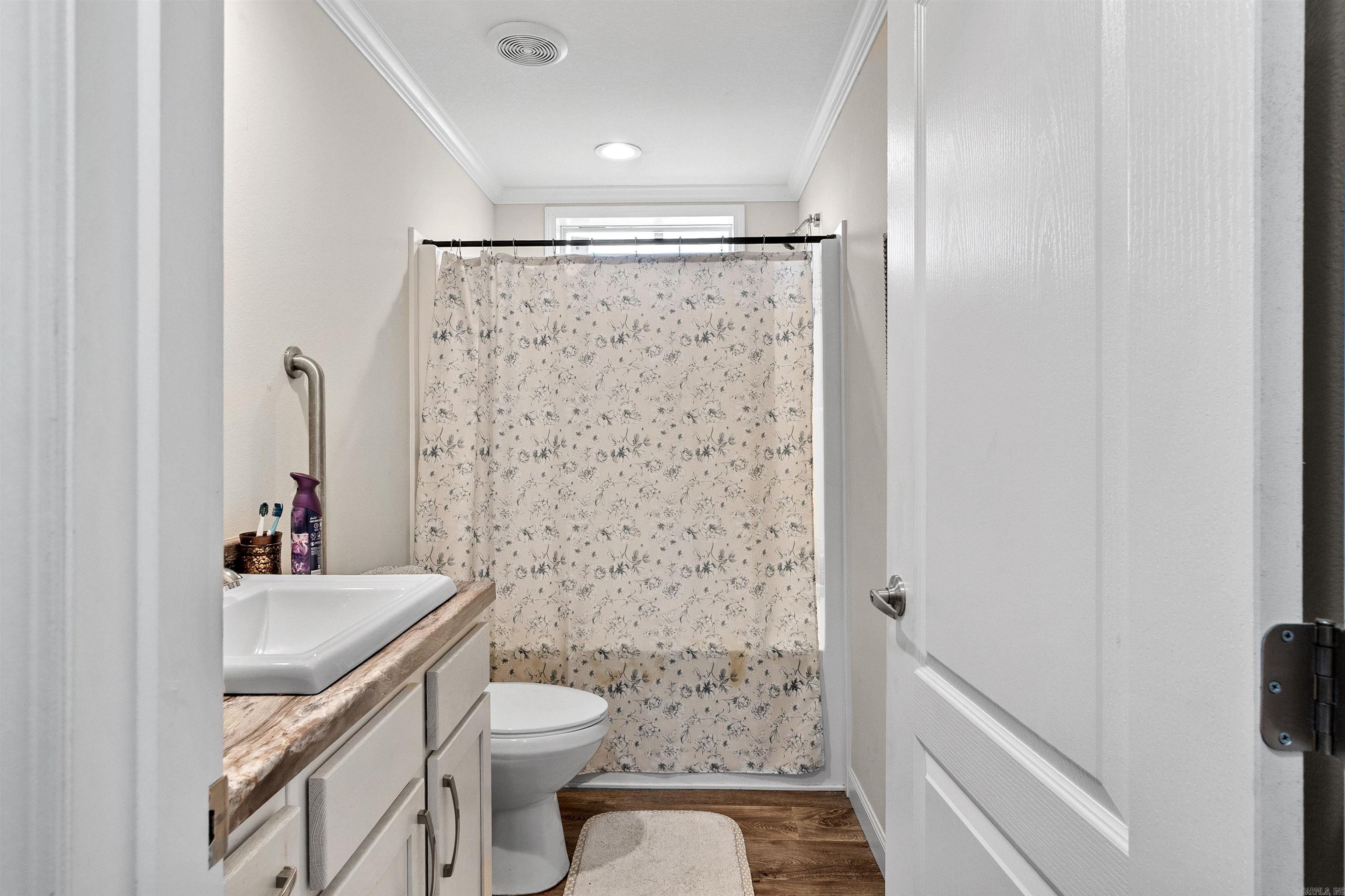 607 Allison Road Property Photo 23