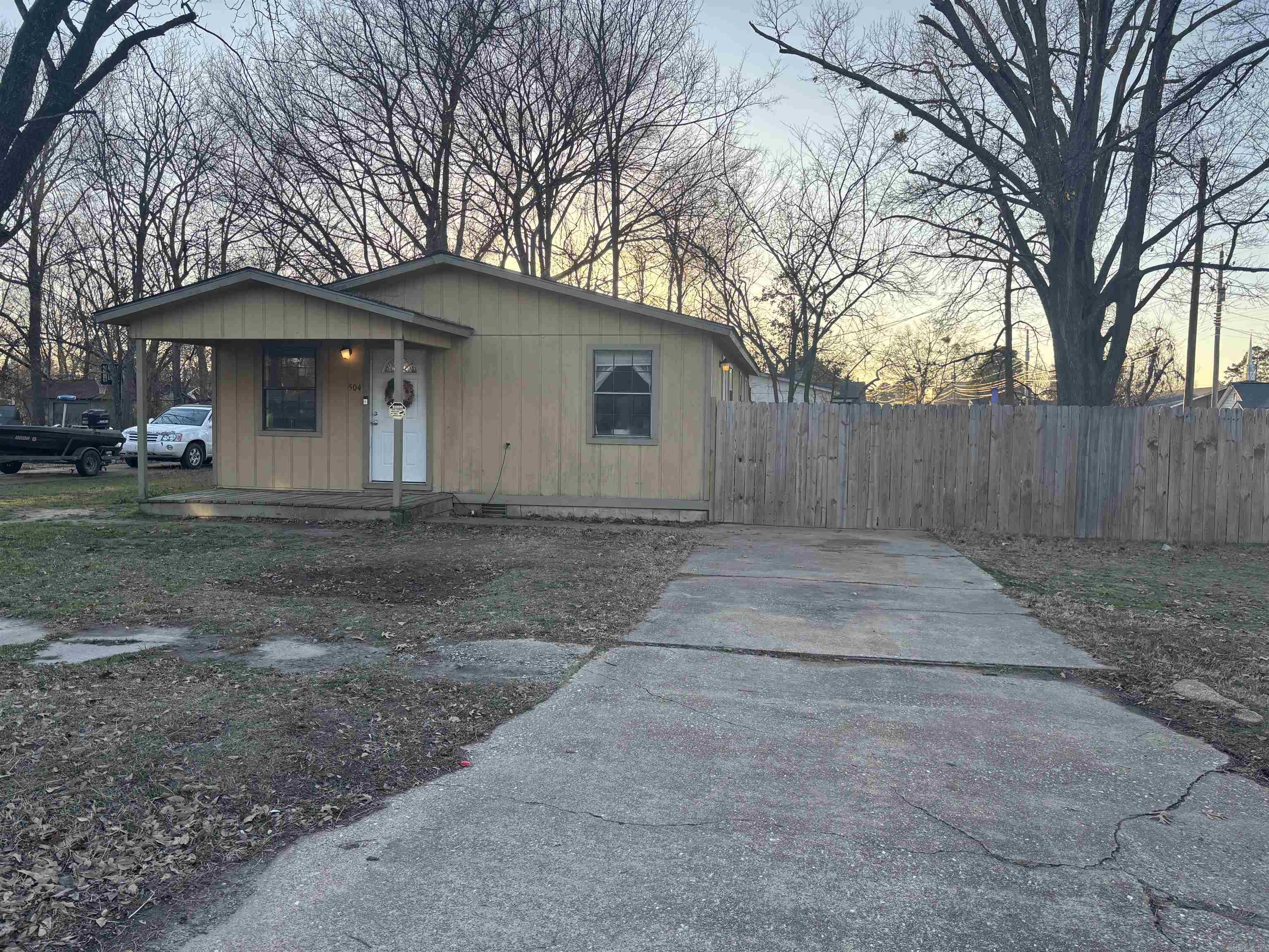 504 S Pine St Property Photo 21