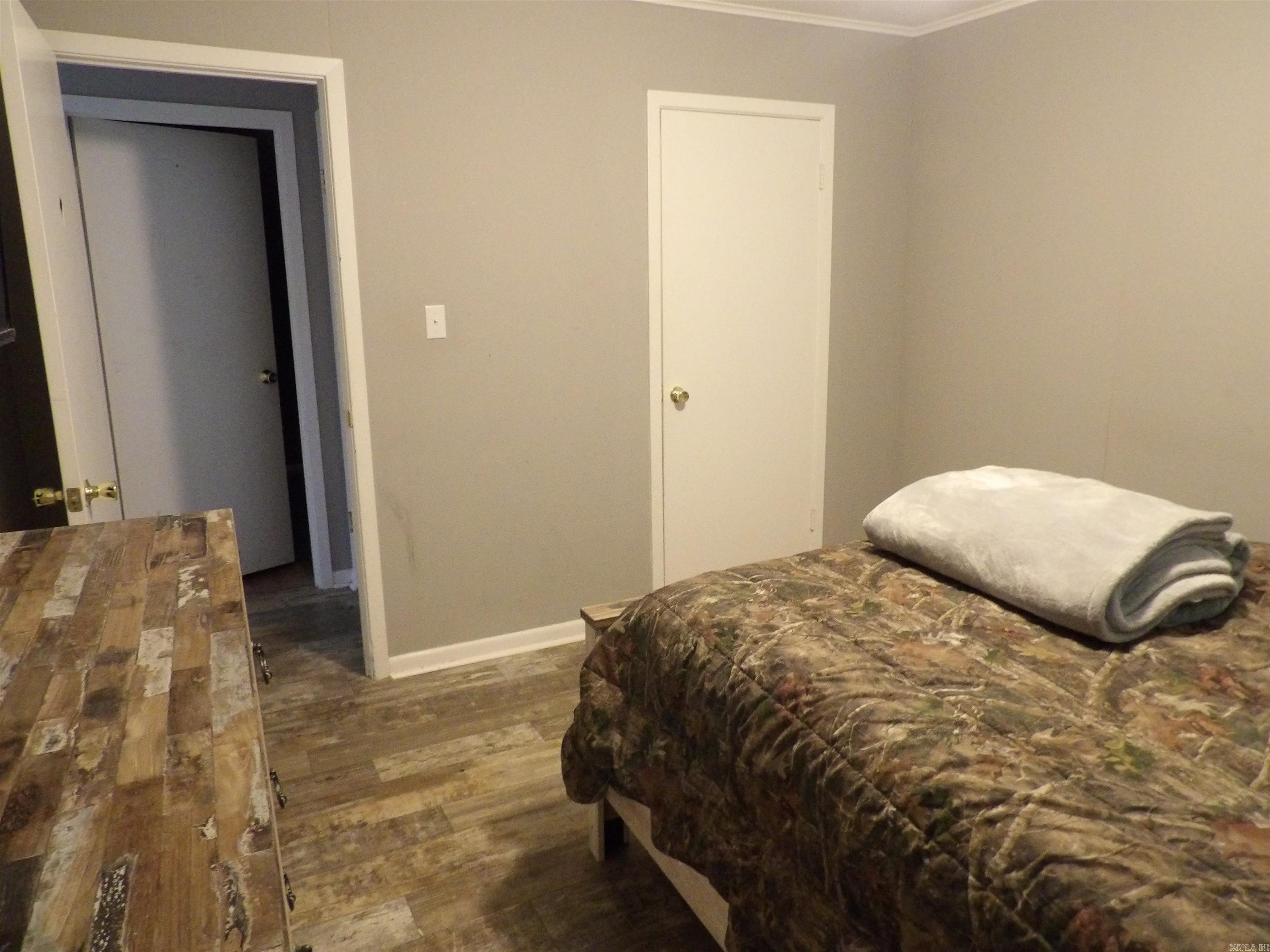4406 Coronet Street Property Photo 7