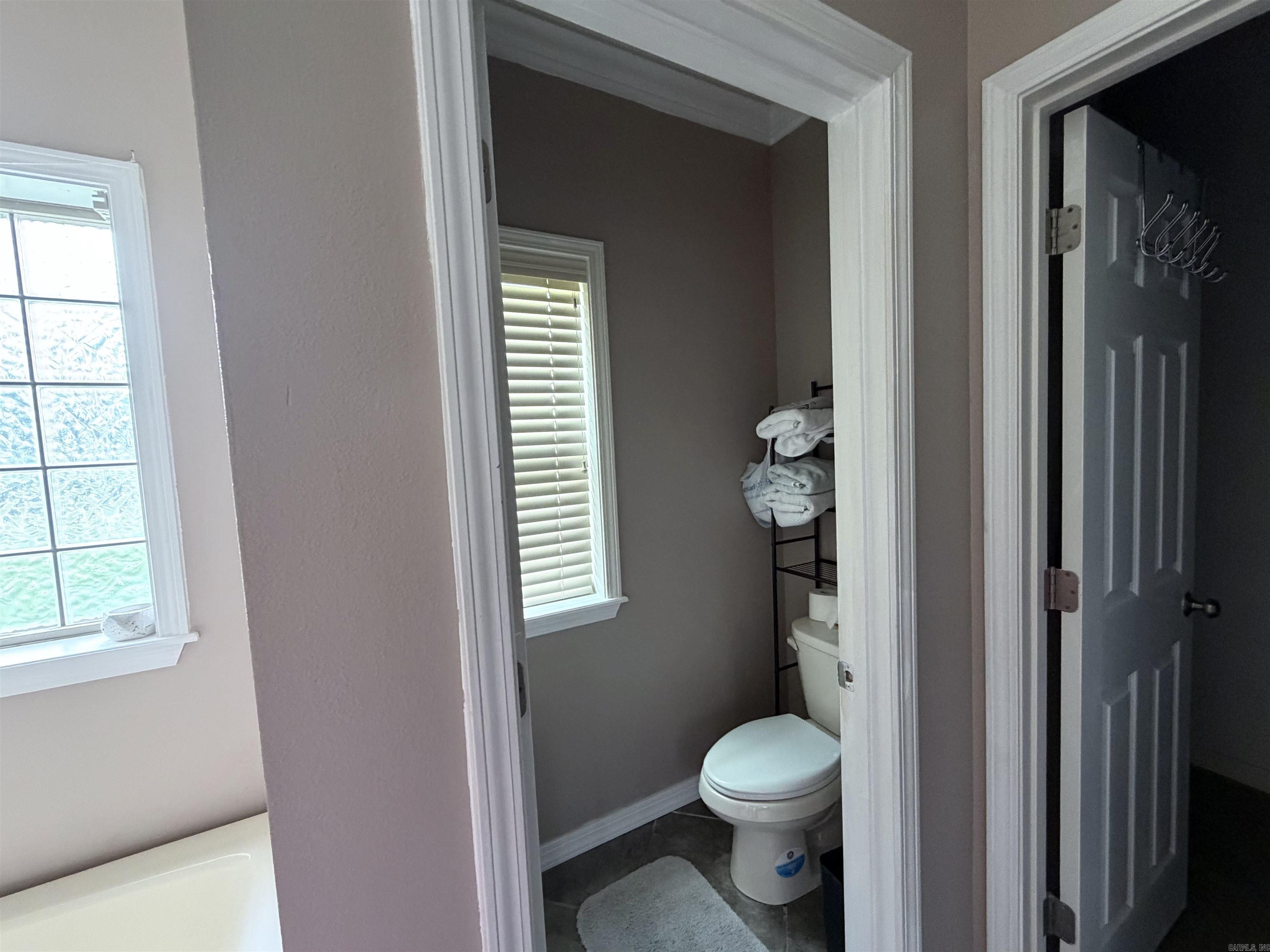 700 Strawberry Road Property Photo 13