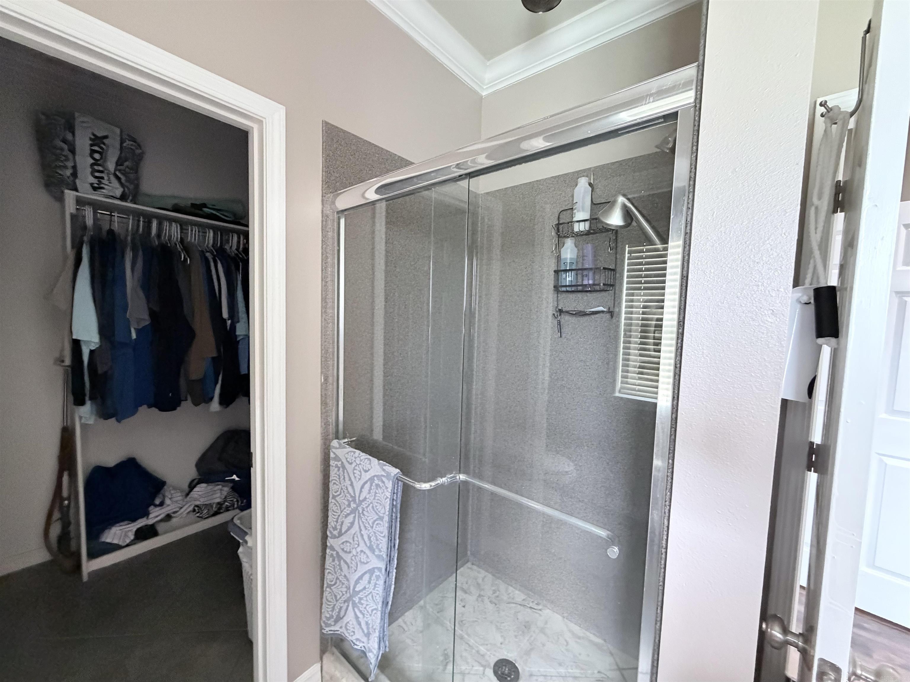 700 Strawberry Road Property Photo 14
