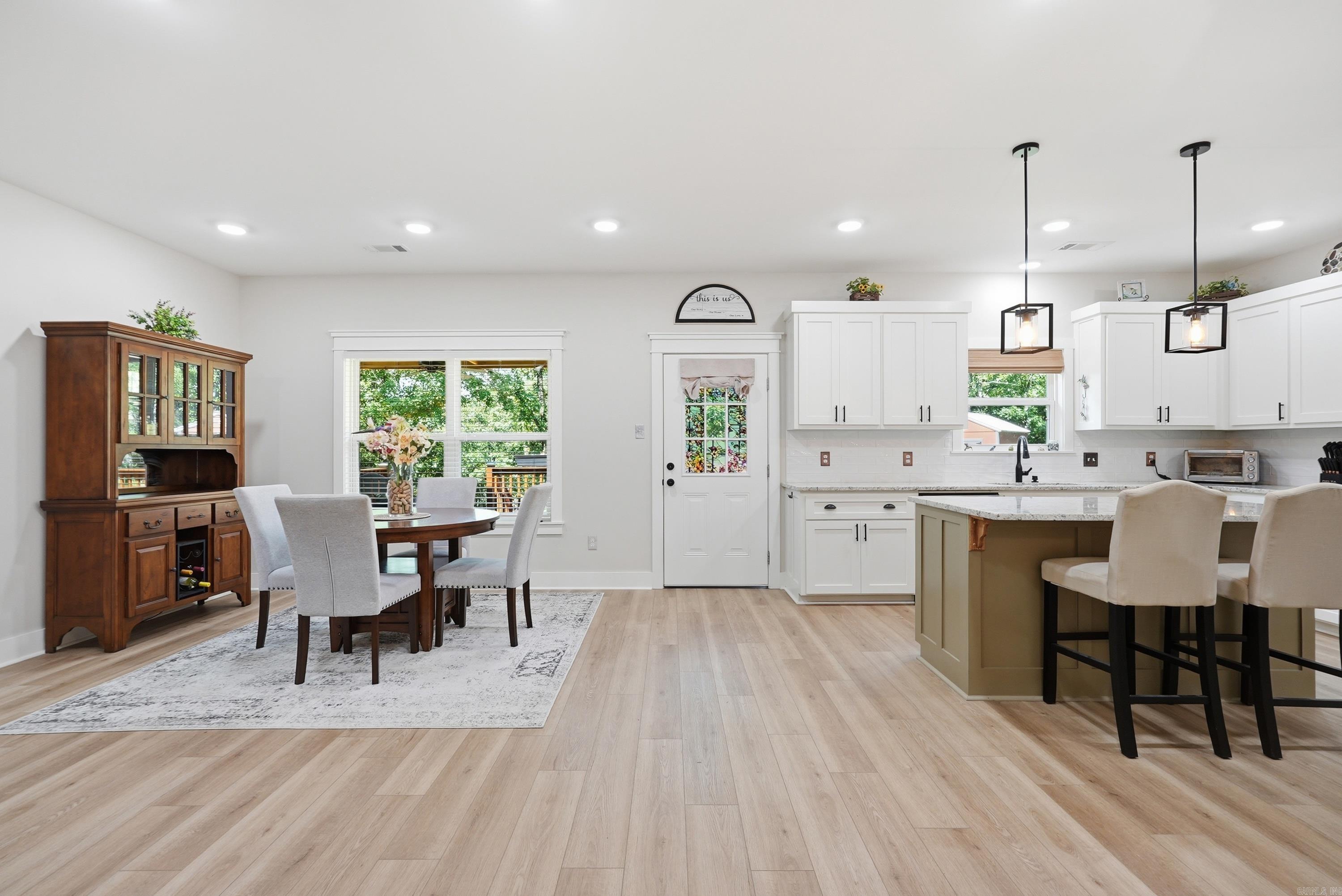 208 Blackjack Property Photo 17