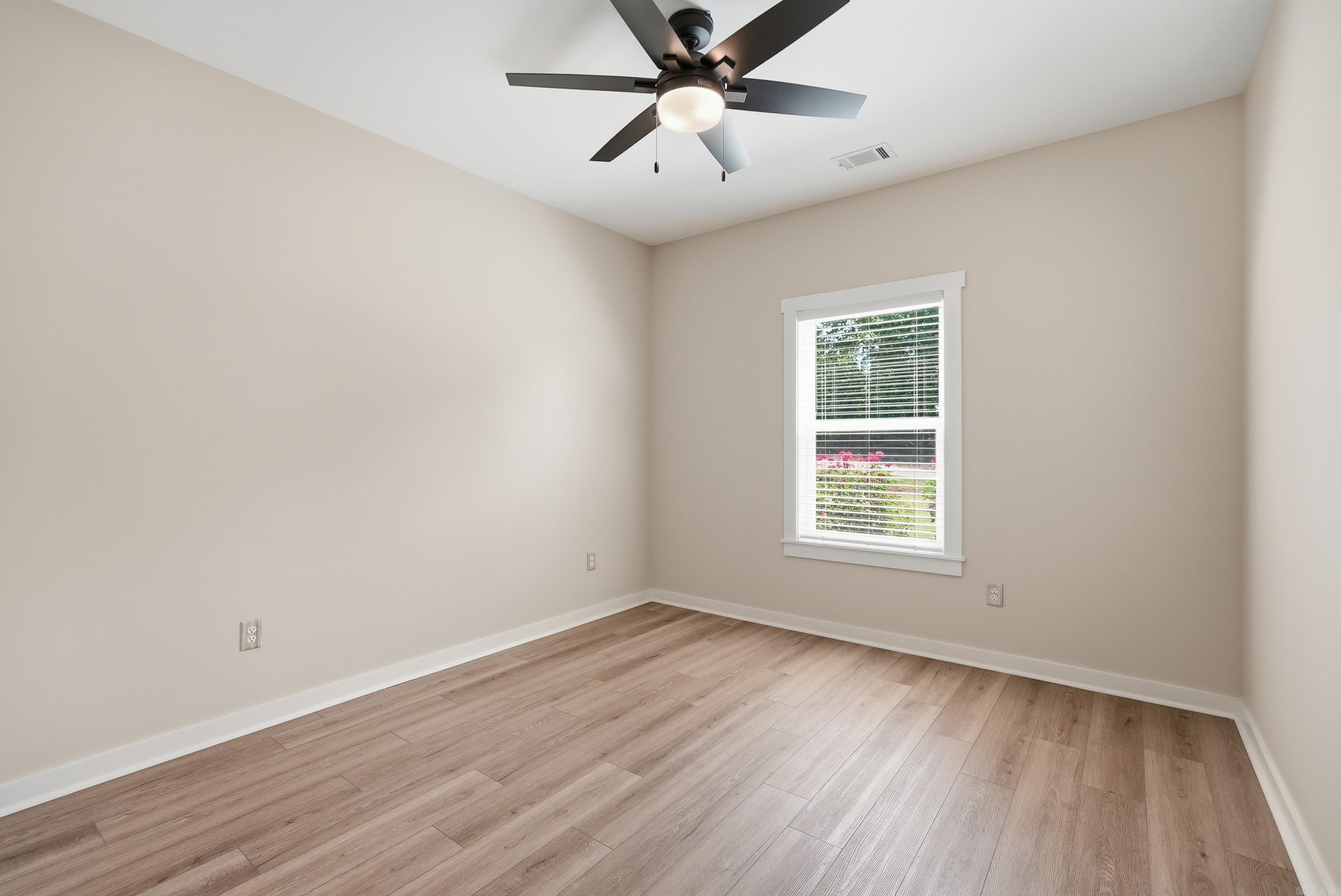 208 Blackjack Property Photo 25