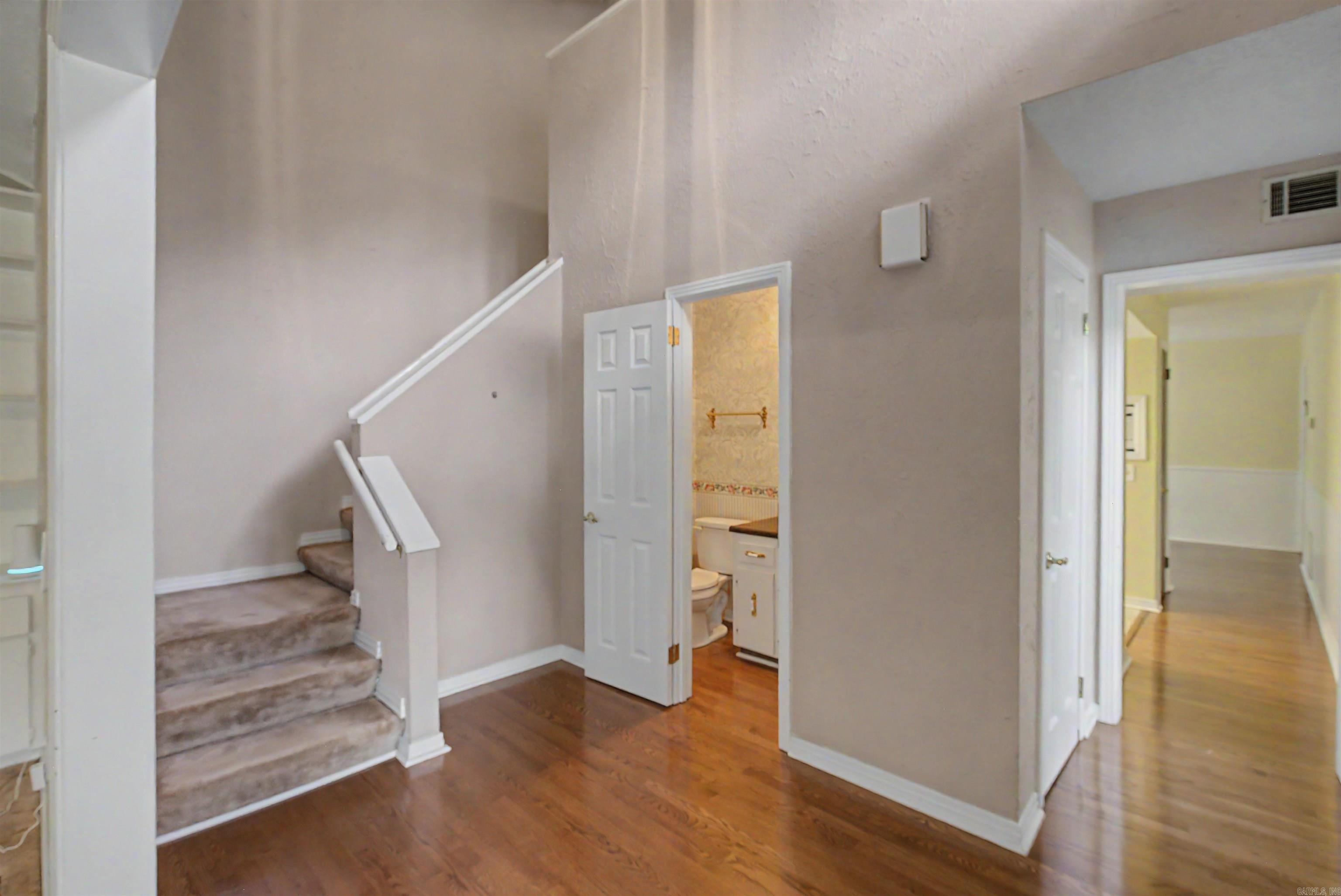 13009 Crabapple Property Photo 6