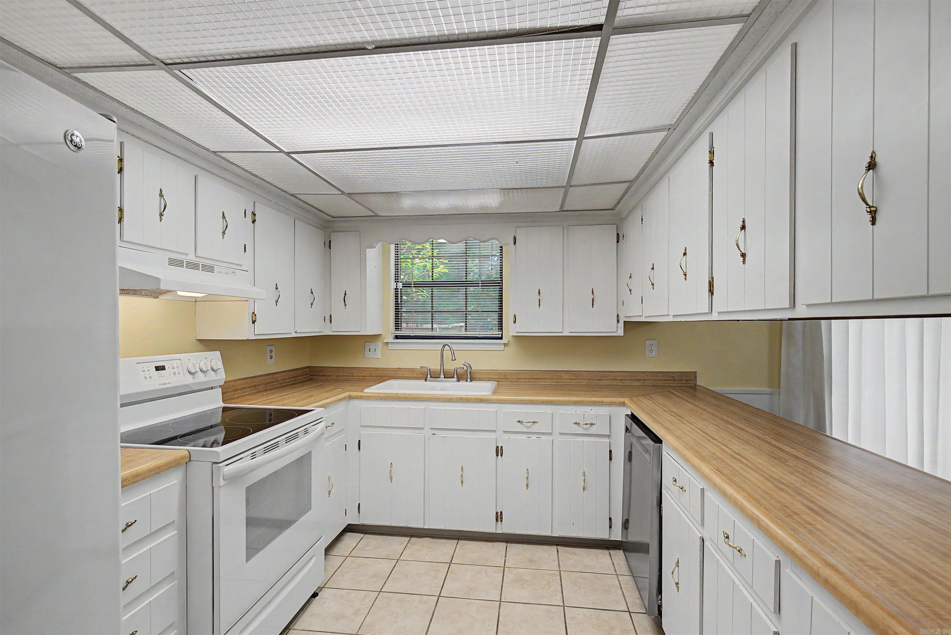 13009 Crabapple Property Photo 13