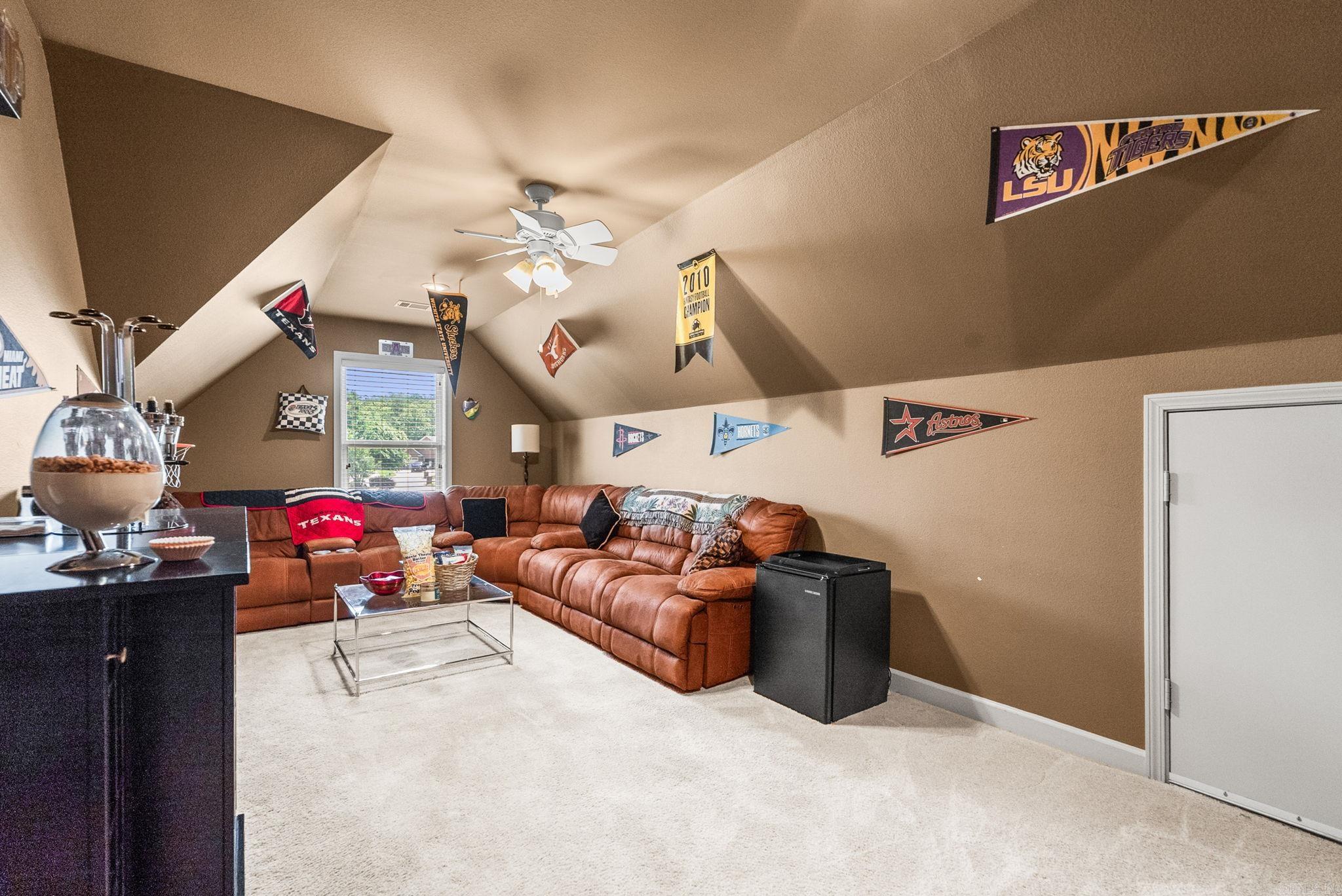 114 Napa Valley Loop Property Photo 32