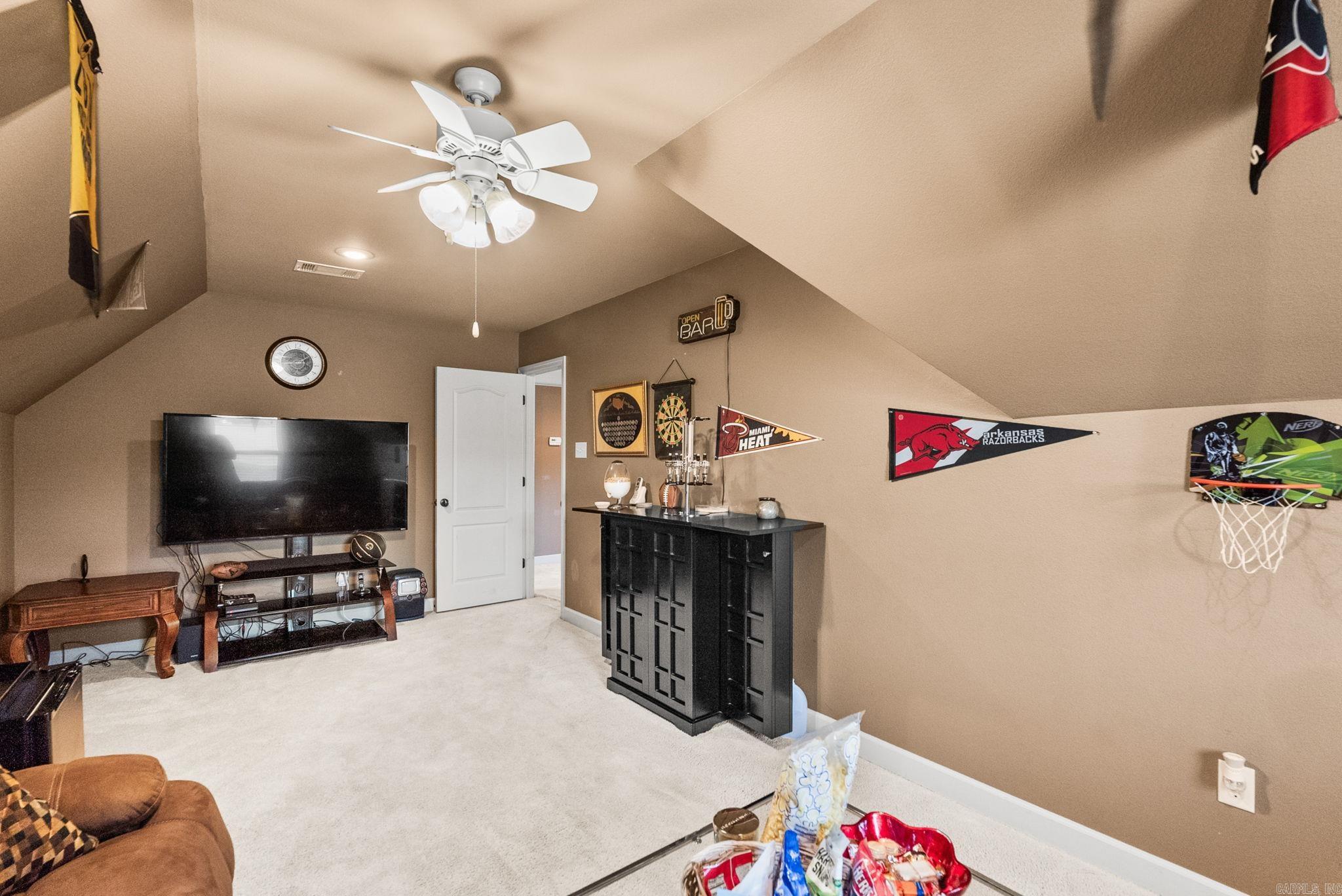 114 Napa Valley Loop Property Photo 33