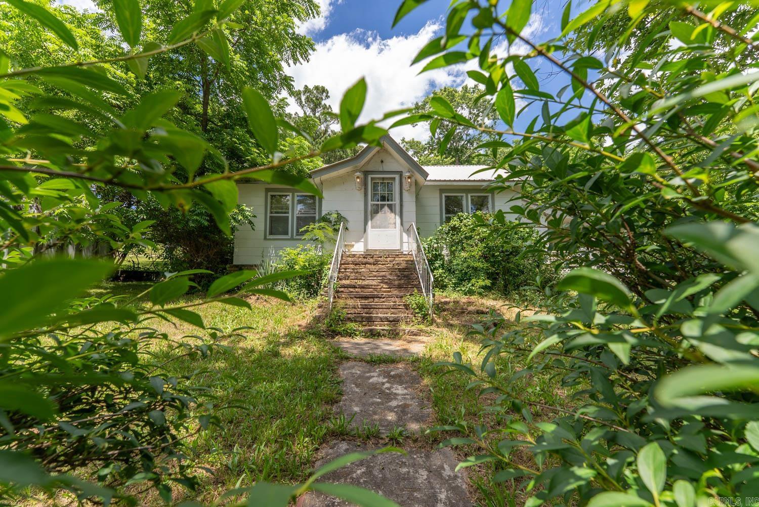 1175 Main Street Property Photo 11