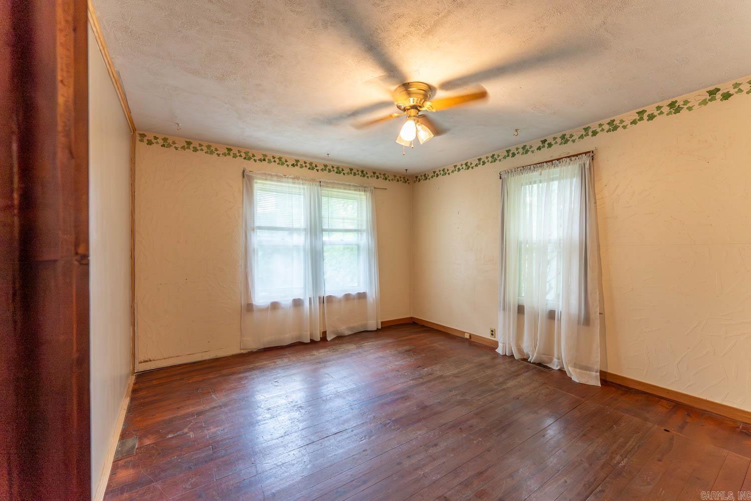 1175 Main Street Property Photo 34