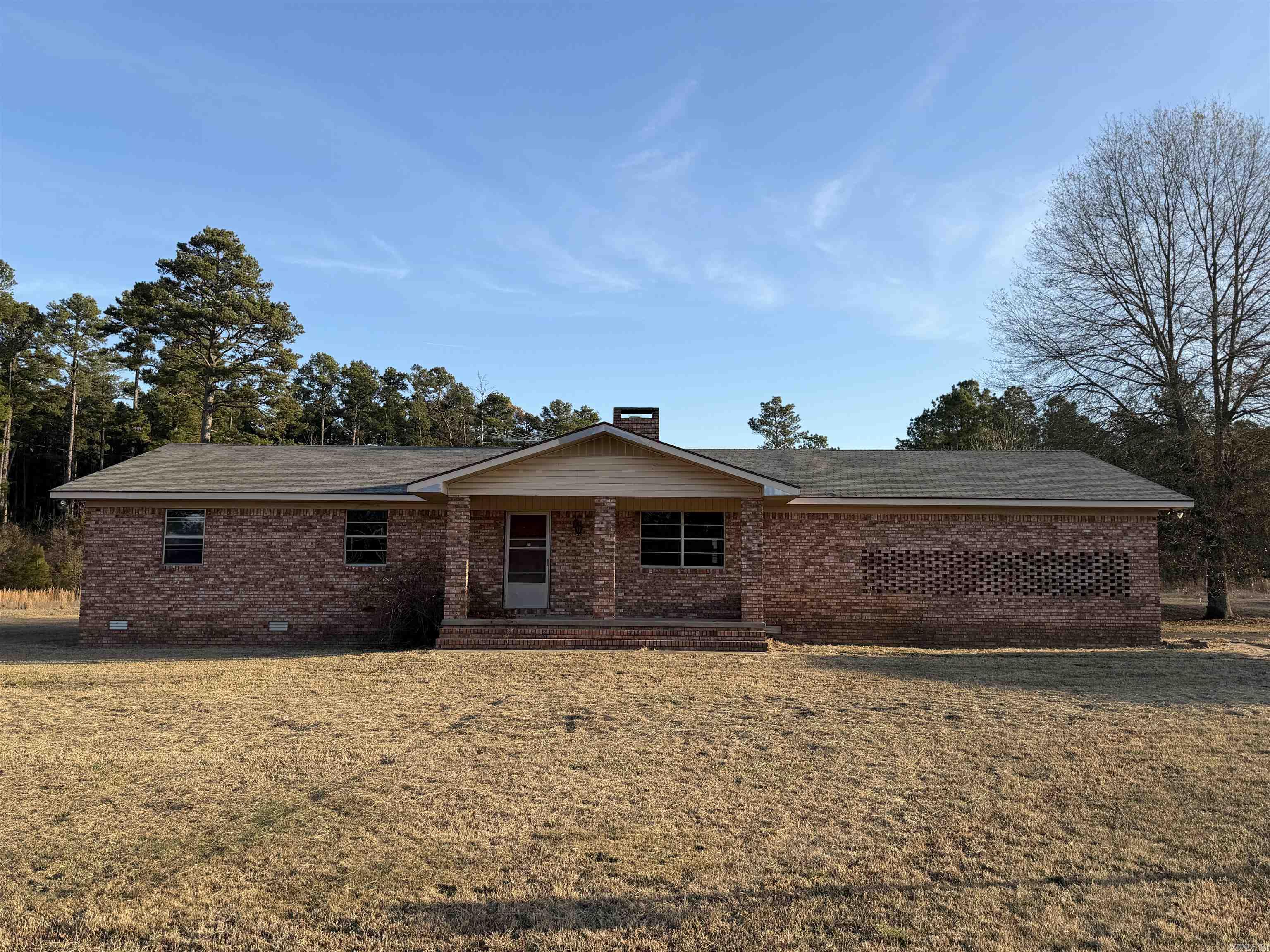 440 Edgemont Road Property Photo 3