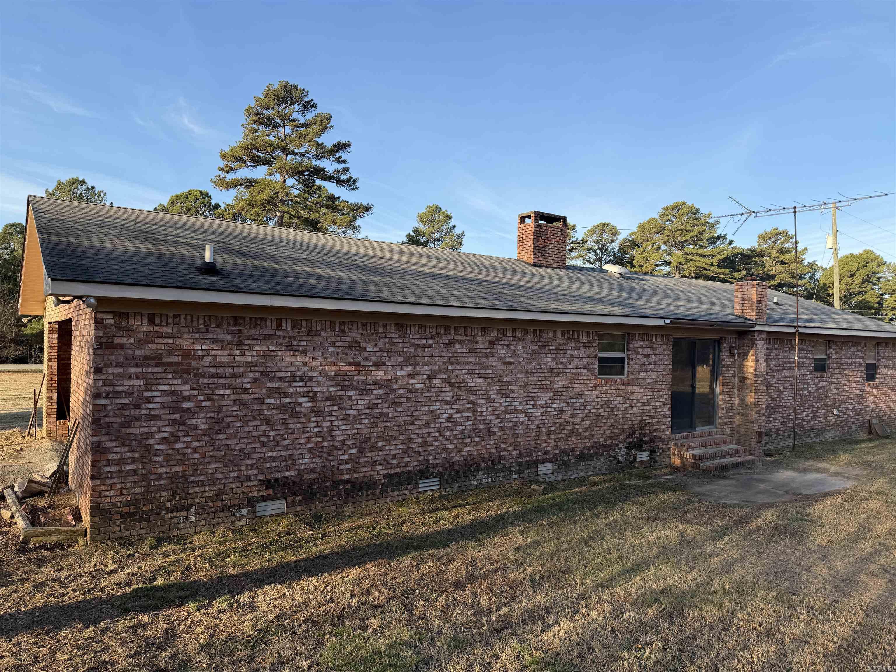 440 Edgemont Road Property Photo 4