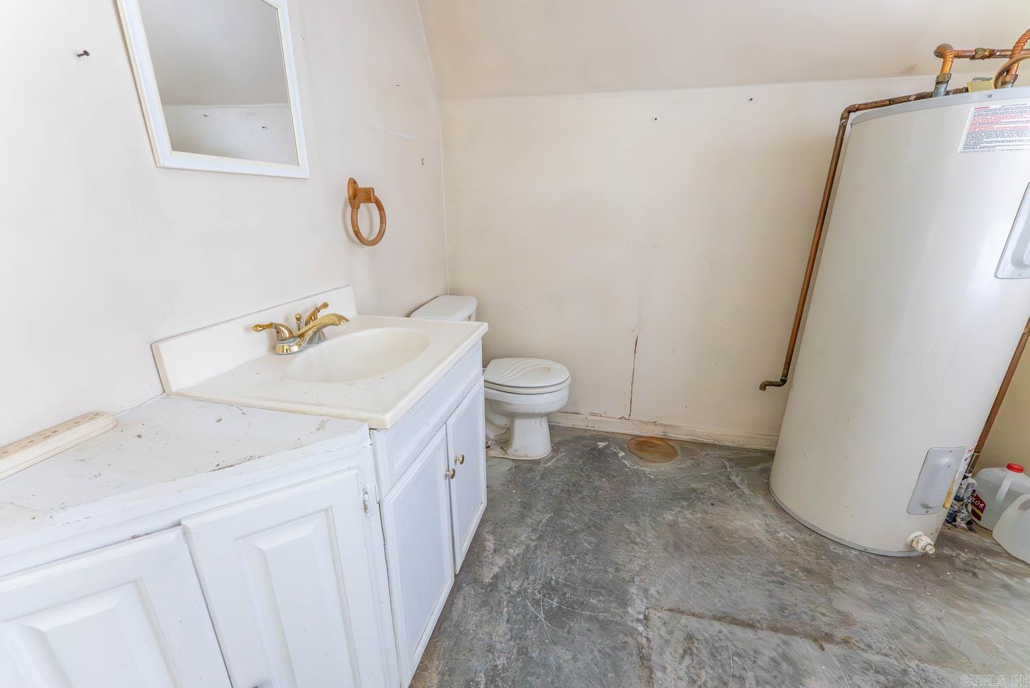 1175 Main Street Property Photo 42